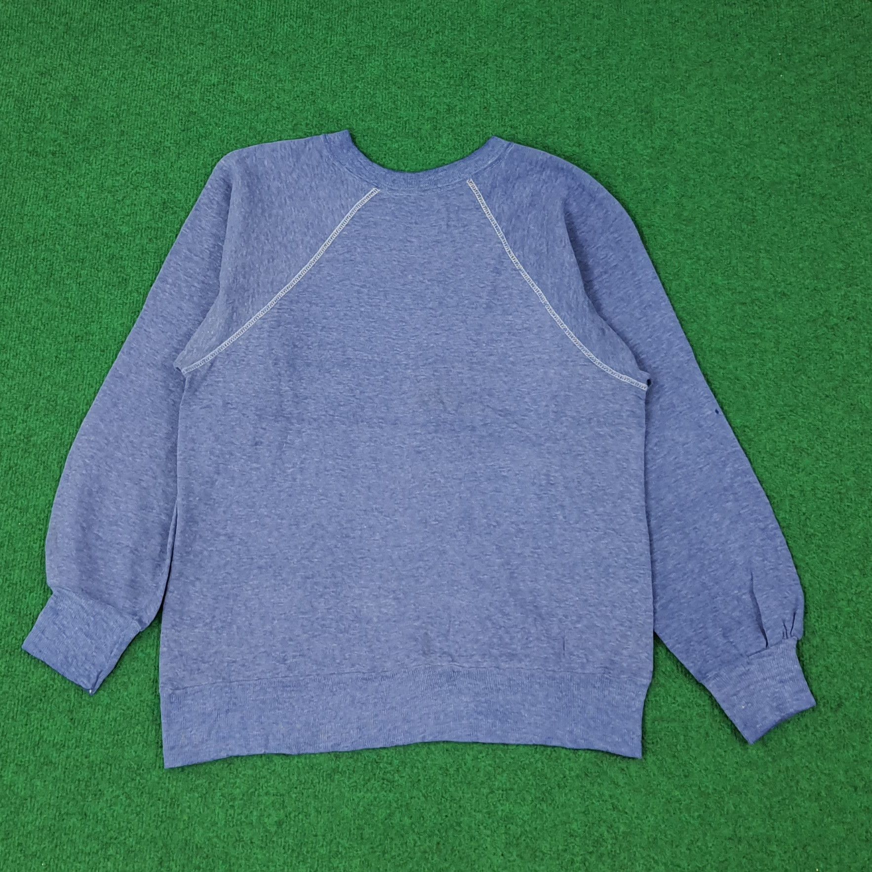 Vintage Vintage Books The Tale of Peter Rabbit Sweatshirt C232N13 Size US S / EU 44-46 / 1 - 3 Thumbnail