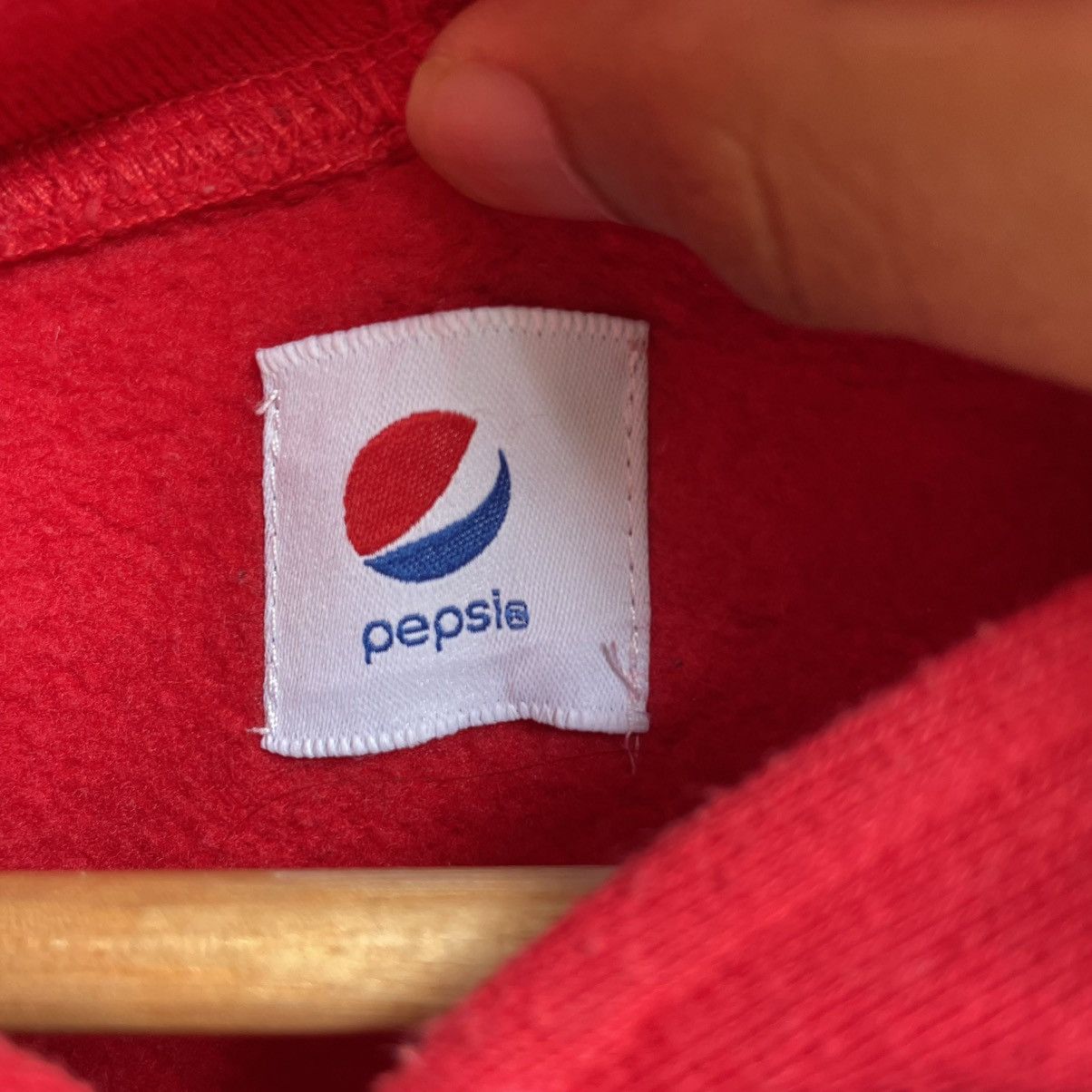Coca Cola × Pepsi × Vintage Vintage Pepsi Center Logo Pullover Hooded Sweater Size US M / EU 48-50 / 2 - 7 Thumbnail