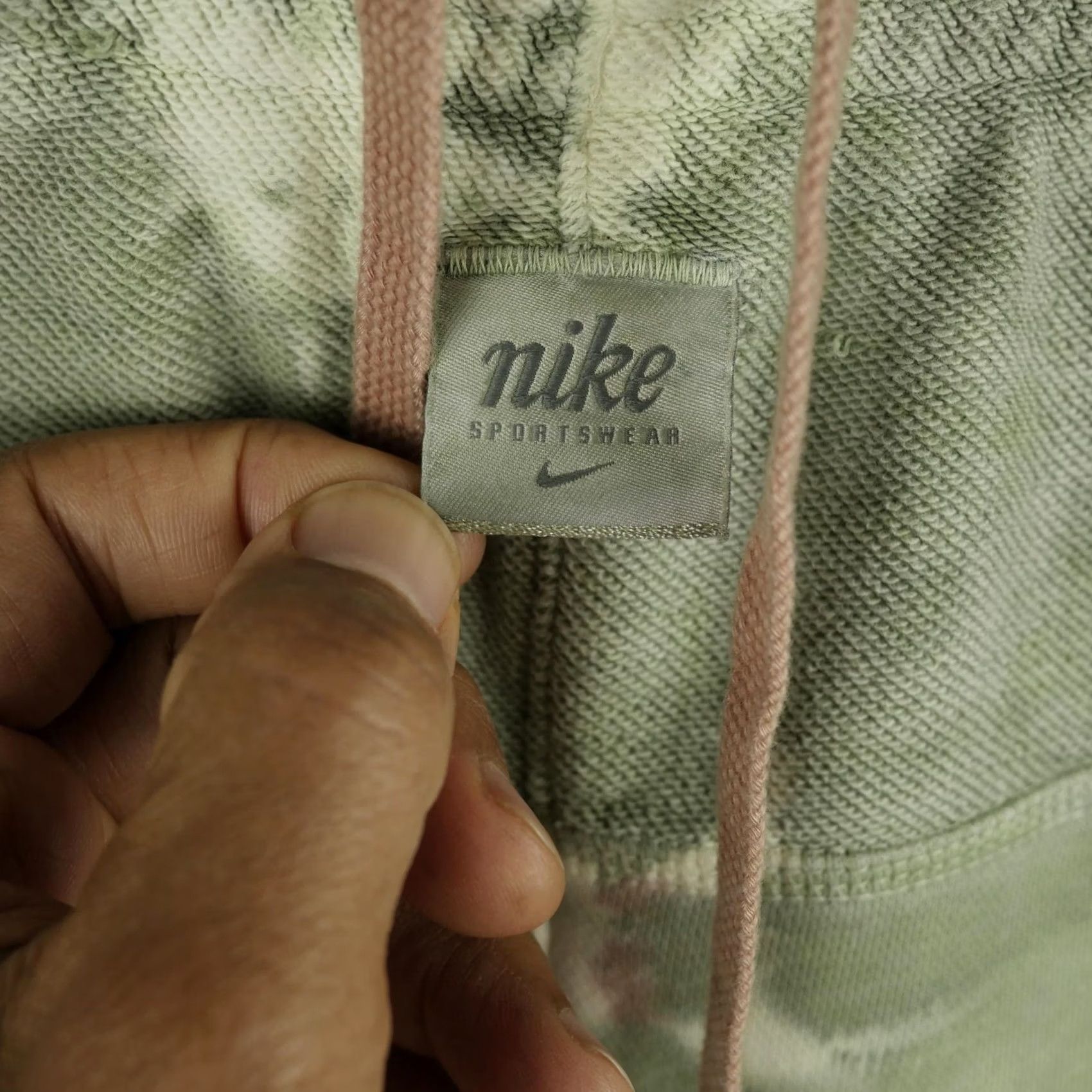 Nike Nike Sportswear Pants Mens Large Green Tie Dye Fleece Sweatpants DO6187-204 Size US 33 - 5 Thumbnail