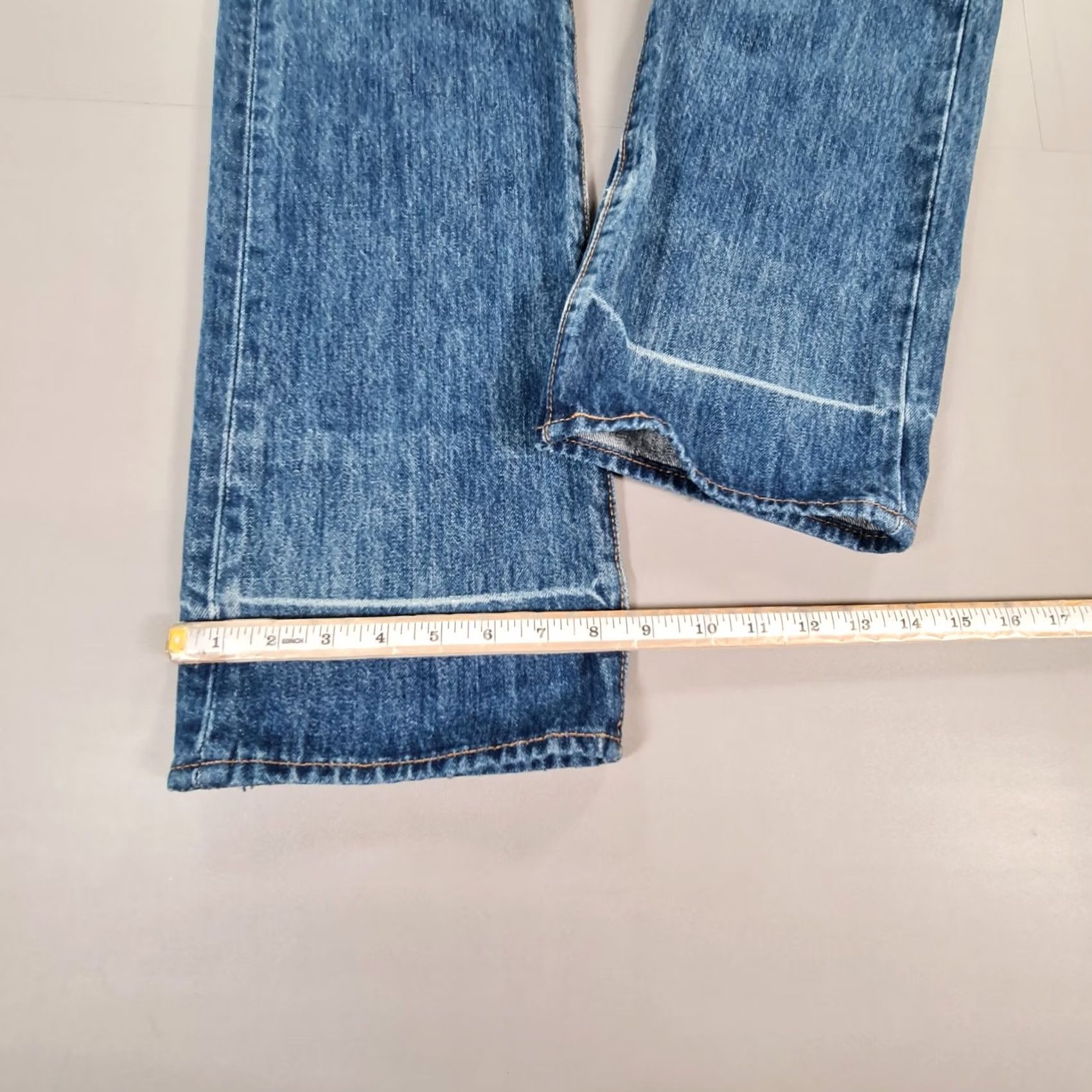 Levi's Levi's 501 Jeans Blue W34 L36 Regular Fit Straight Leg Denim Button Fly Mens Jeans 501 Series USA 90s Classic Vintage No (adjusted within rules) Size US 34 / EU 50 - 7 Thumbnail