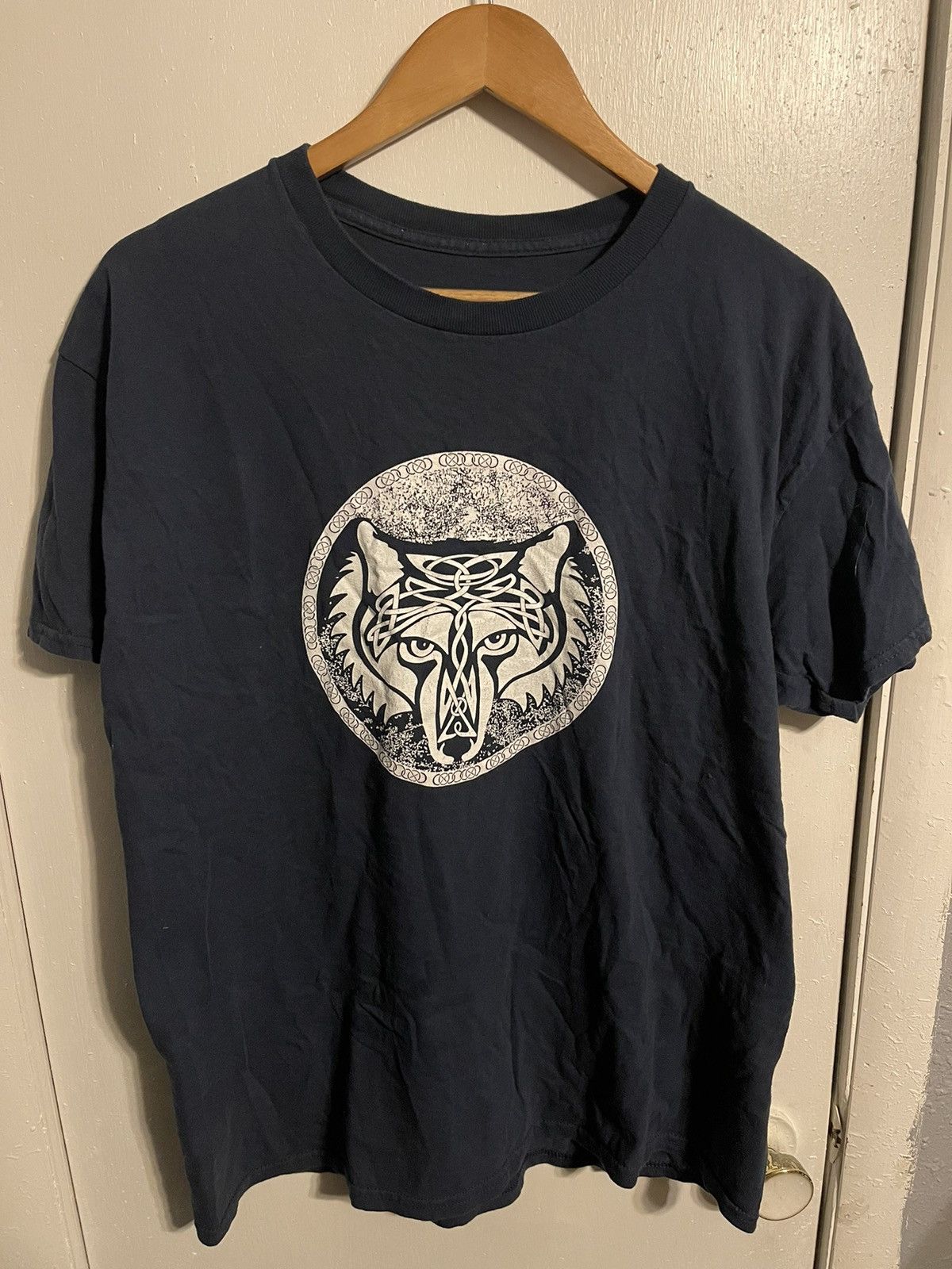 Vintage Celtic Wolf Tee Size US L / EU 52-54 / 3 - 1 Thumbnail