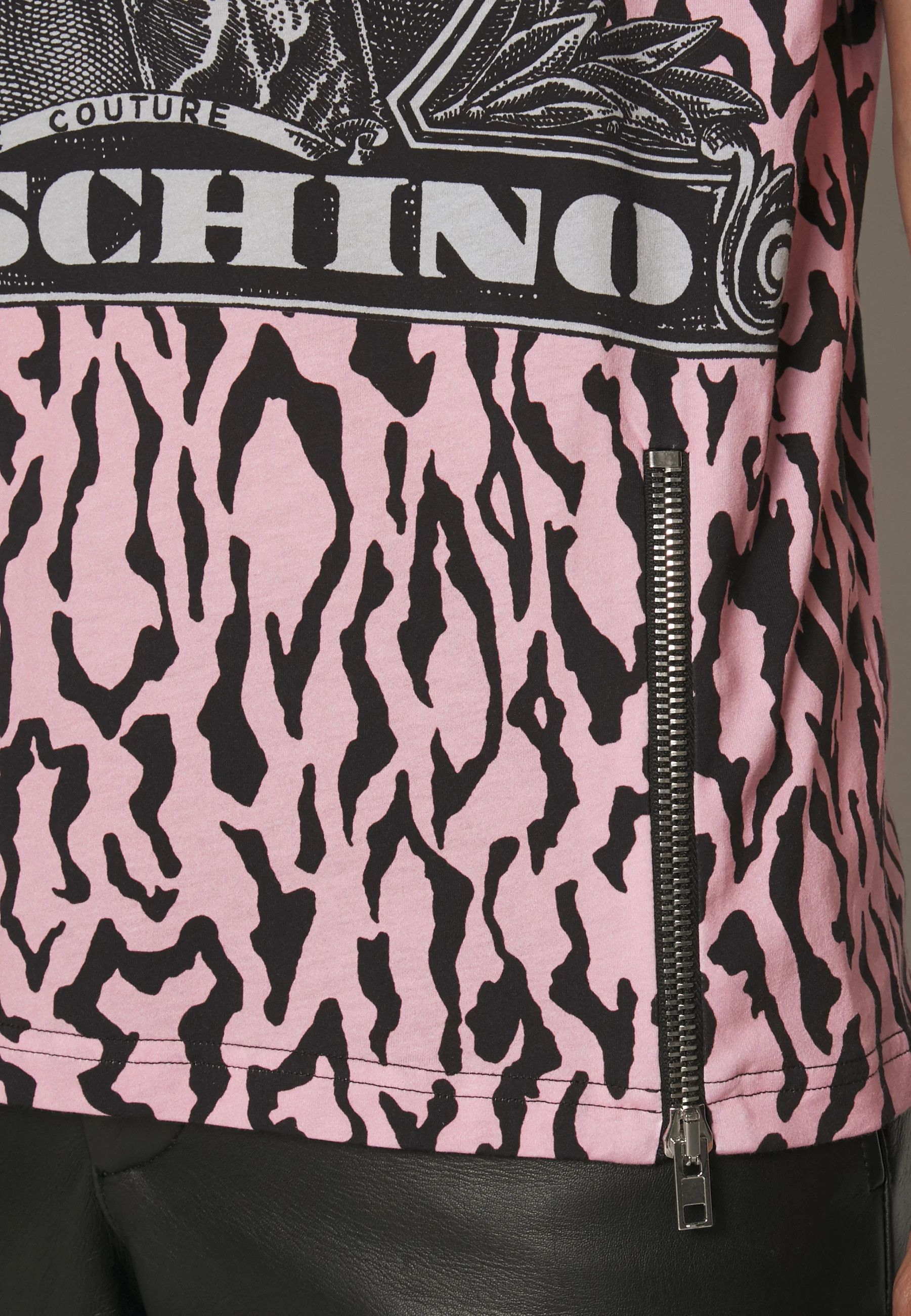 Moschino o1y0225 Logo T-Shirt in Pink/Black Size US M / EU 48-50 / 2 - 4 Thumbnail