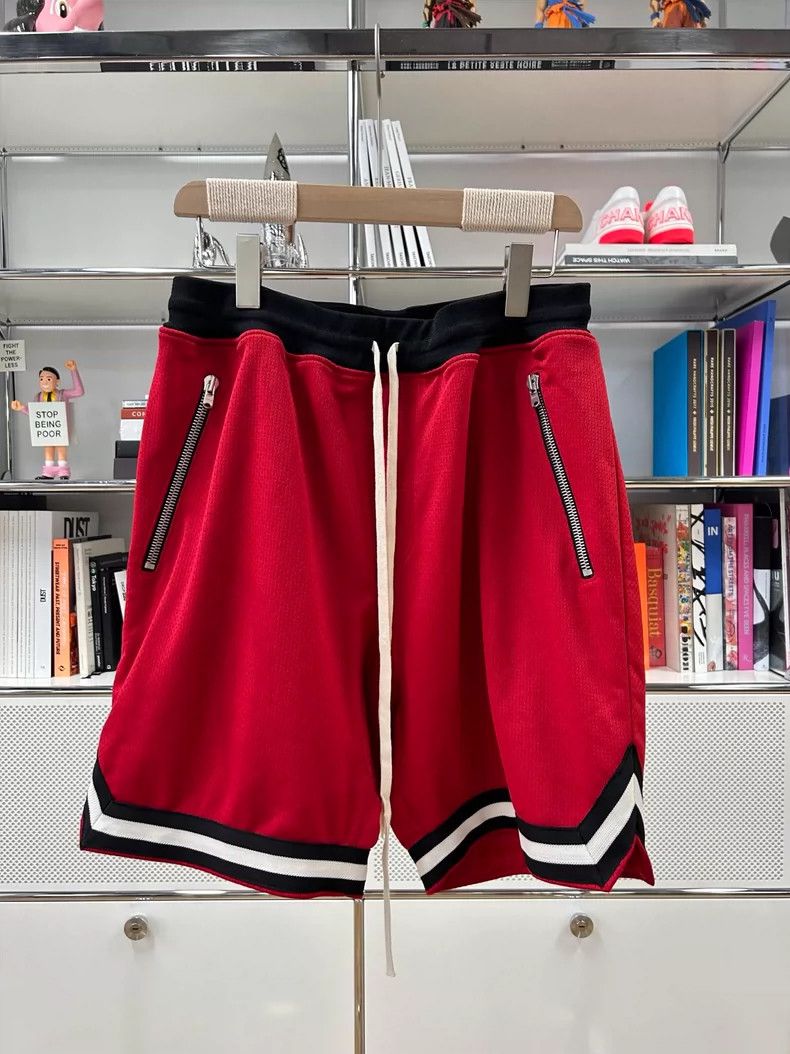 Fear of God Fear of God Red mesh men's shorts Size US 30 / EU 46 - 1 Thumbnail