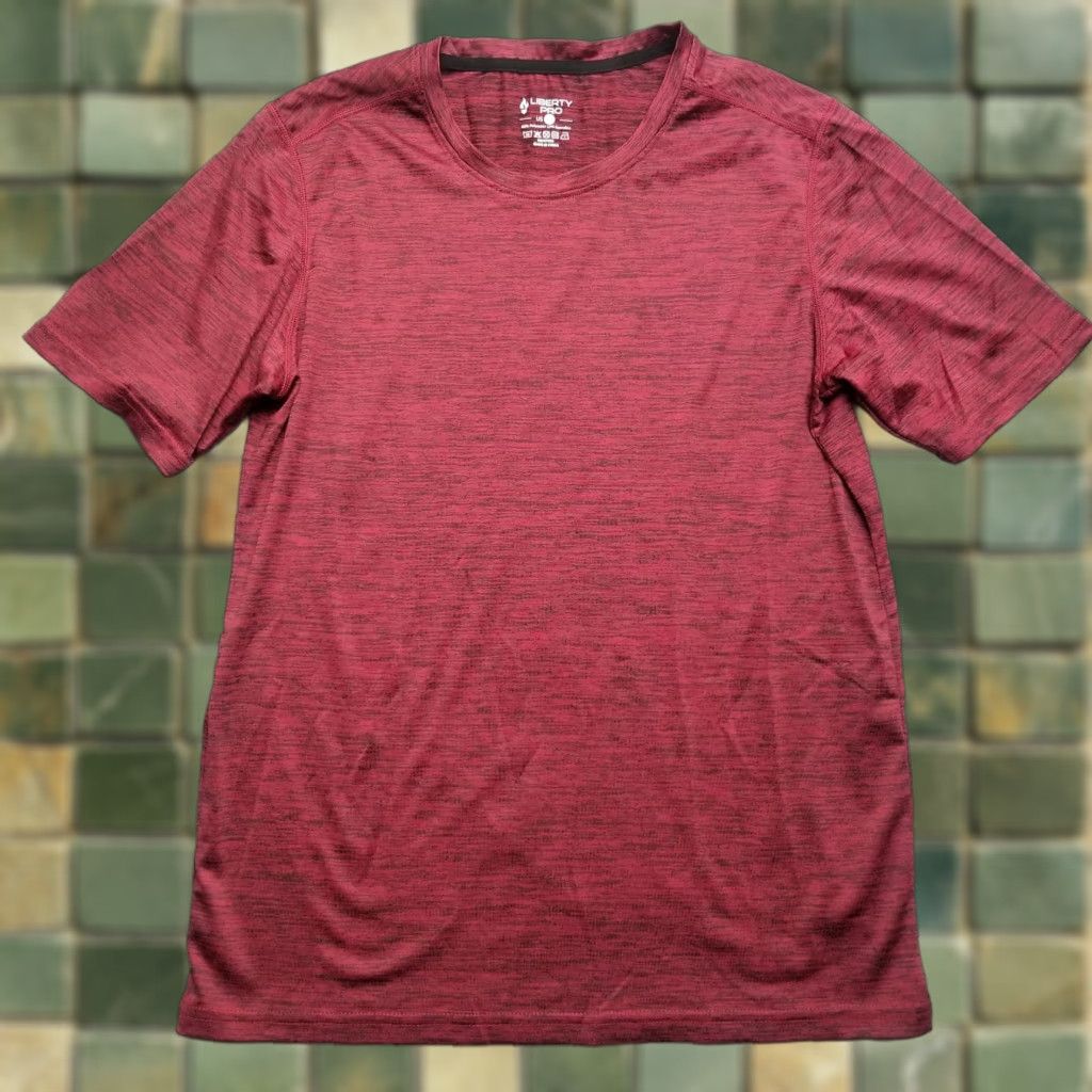 Vintage Liberty Pro Shirt Mens Small Red Performance Stretch Crewneck Casual Outdoors Shirt Mens S Red Outdoor Sports USA 90s? Size US S / EU 44-46 / 1 - 1 Thumbnail