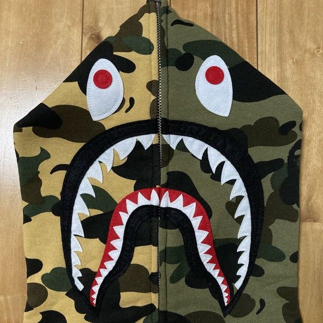 Bape BAPE 1st camo shark full zip hoodie Size US M / EU 48-50 / 2 - 3 Thumbnail
