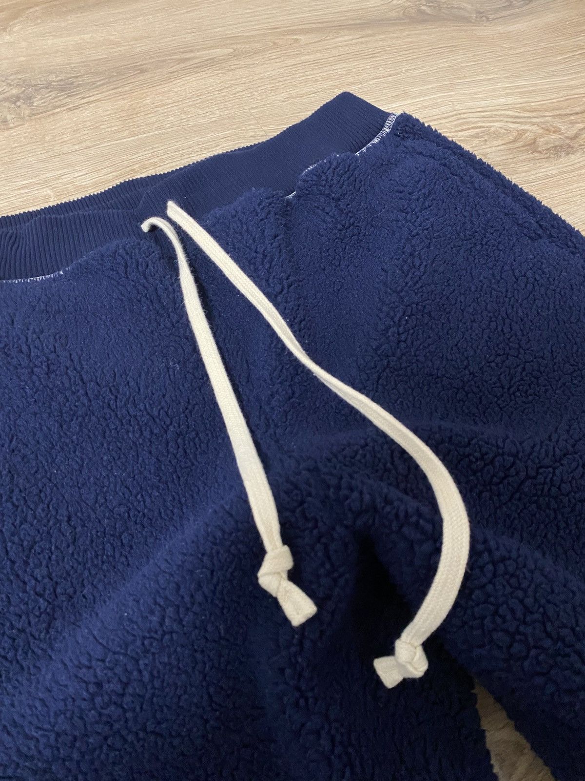 Japanese Brand J.W.Anderson x Uniqlo Fleece Wide Sweat Pants Size US 36 / EU 52 - 3 Thumbnail