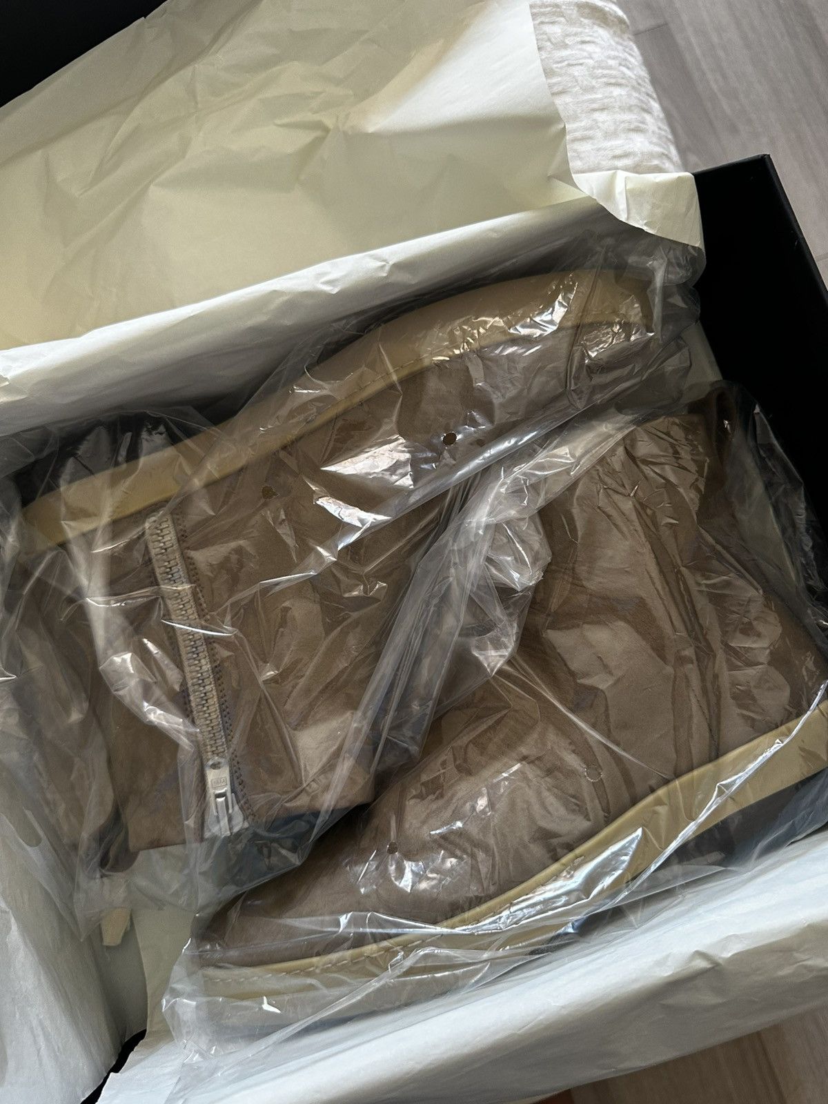 Fear of God 6th collection Chelsea boot Size US 9.5 / EU 42-43 - 3 Thumbnail