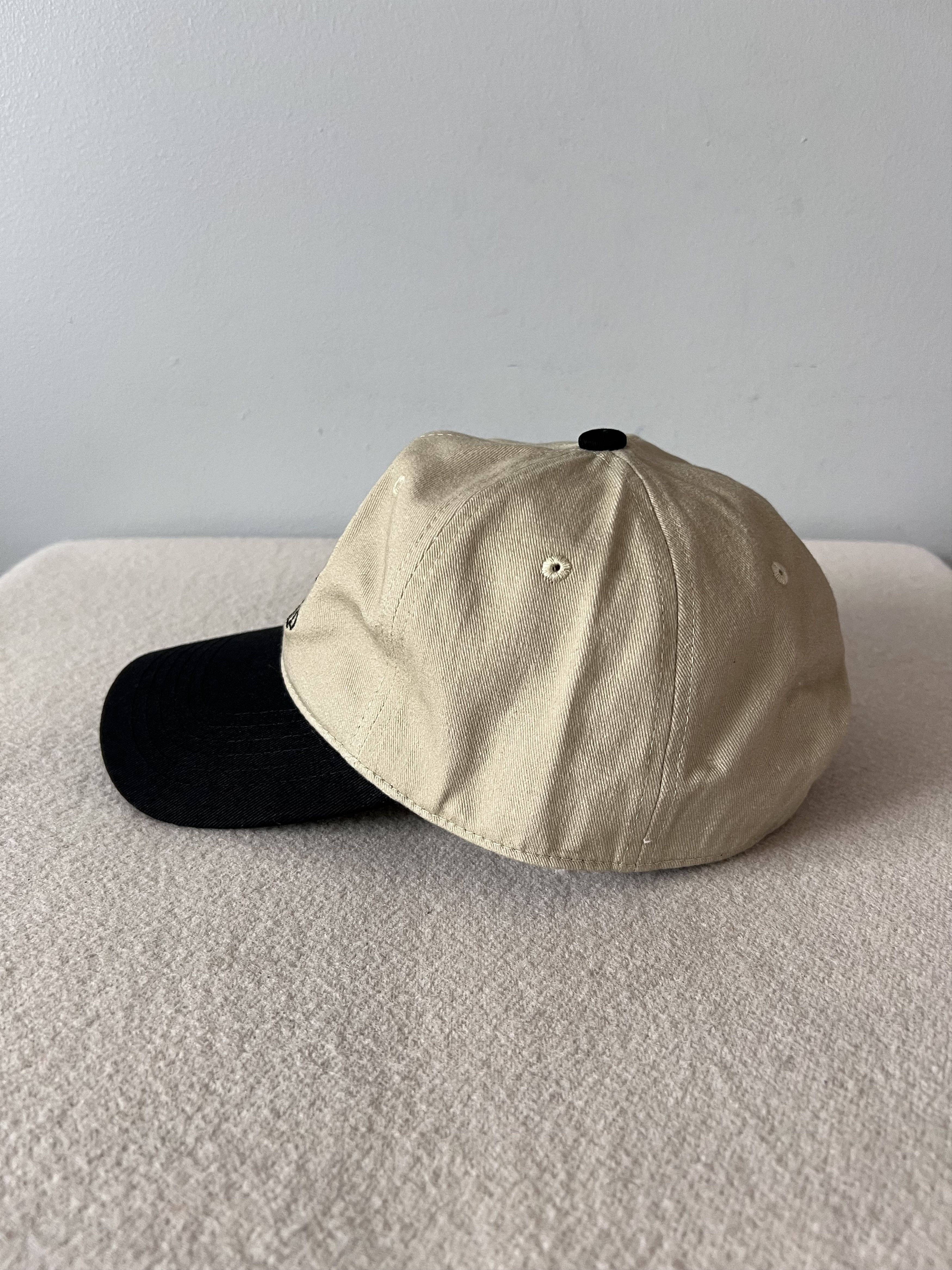 Online Ceramics Online Ceramics Blair Witch Project Black Hills Forrest Hat Size ONE SIZE - 2 Thumbnail