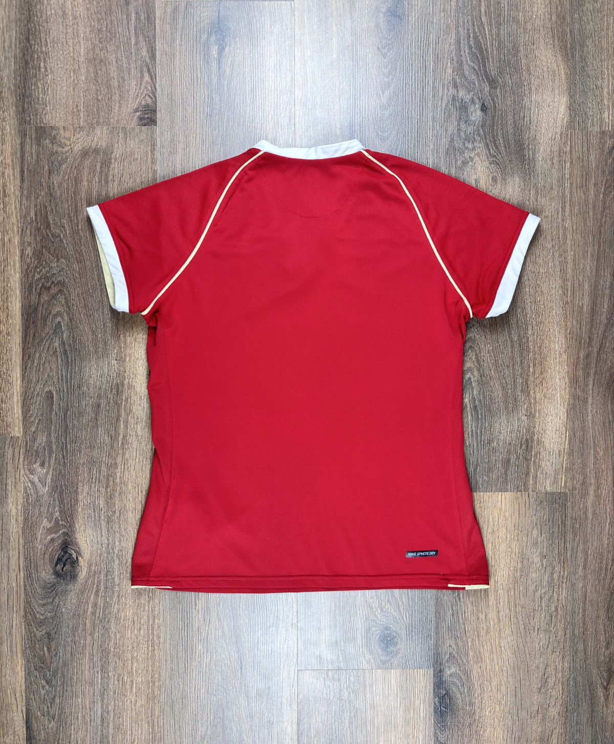 Vintage Women's Manchester United FC 2006/07 Jersey Nike Size L Size US L / EU 52-54 / 3 - 2 Thumbnail