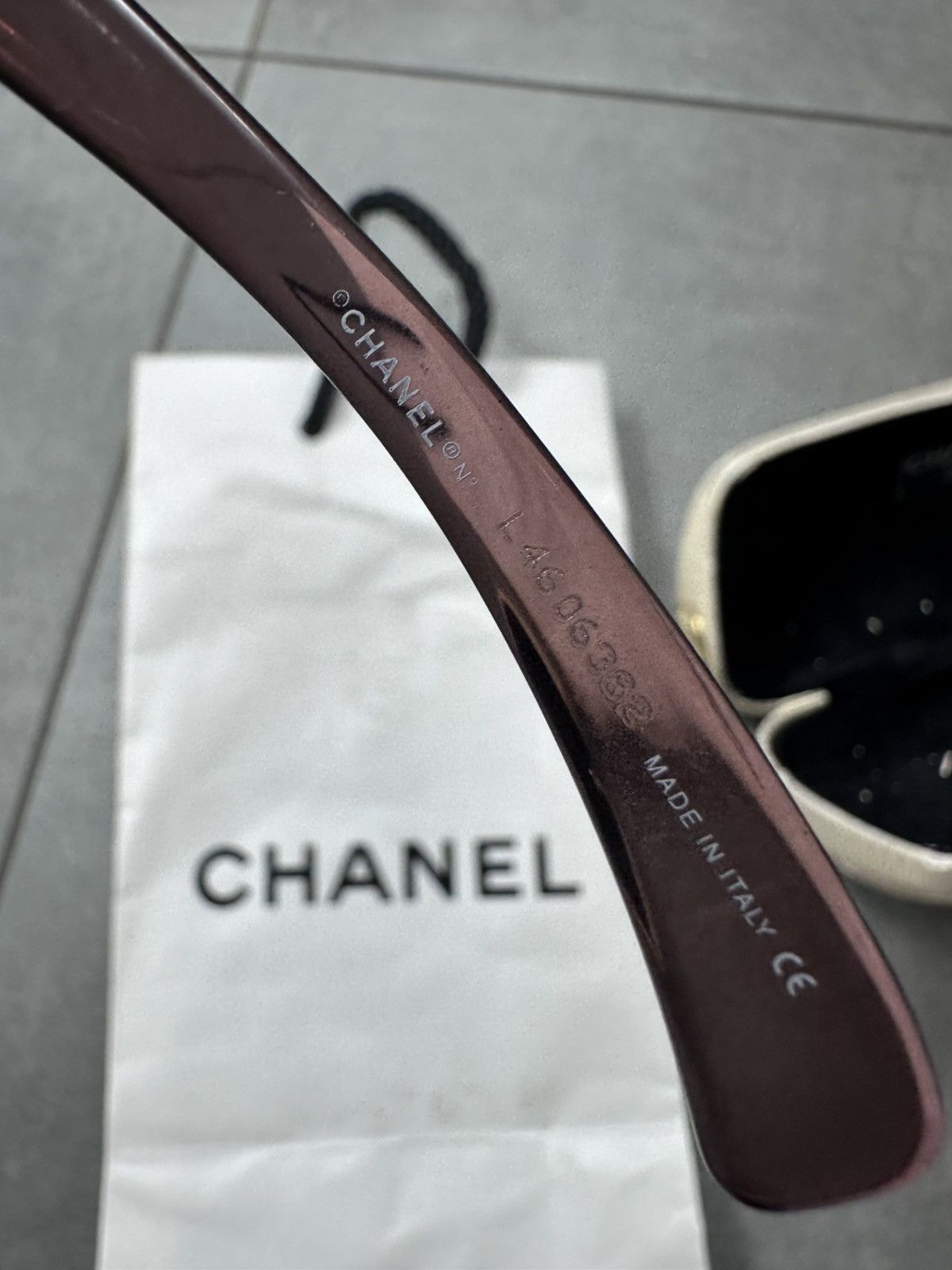 Chanel CHANEL Sunglasses Rimless Rhinestone Shields CC Logo 4048 Size ONE SIZE - 11 Thumbnail