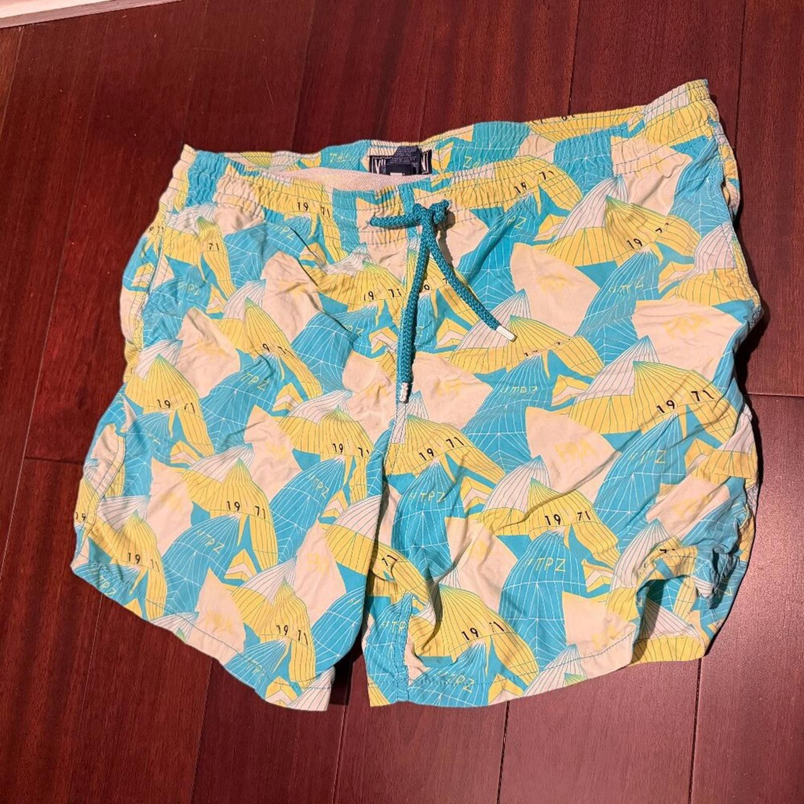 Vilebrequin Vilebrequin Men Swim Shorts Size XL Graphic Print 8/10 Size US 36 / EU 52 - 1 Thumbnail