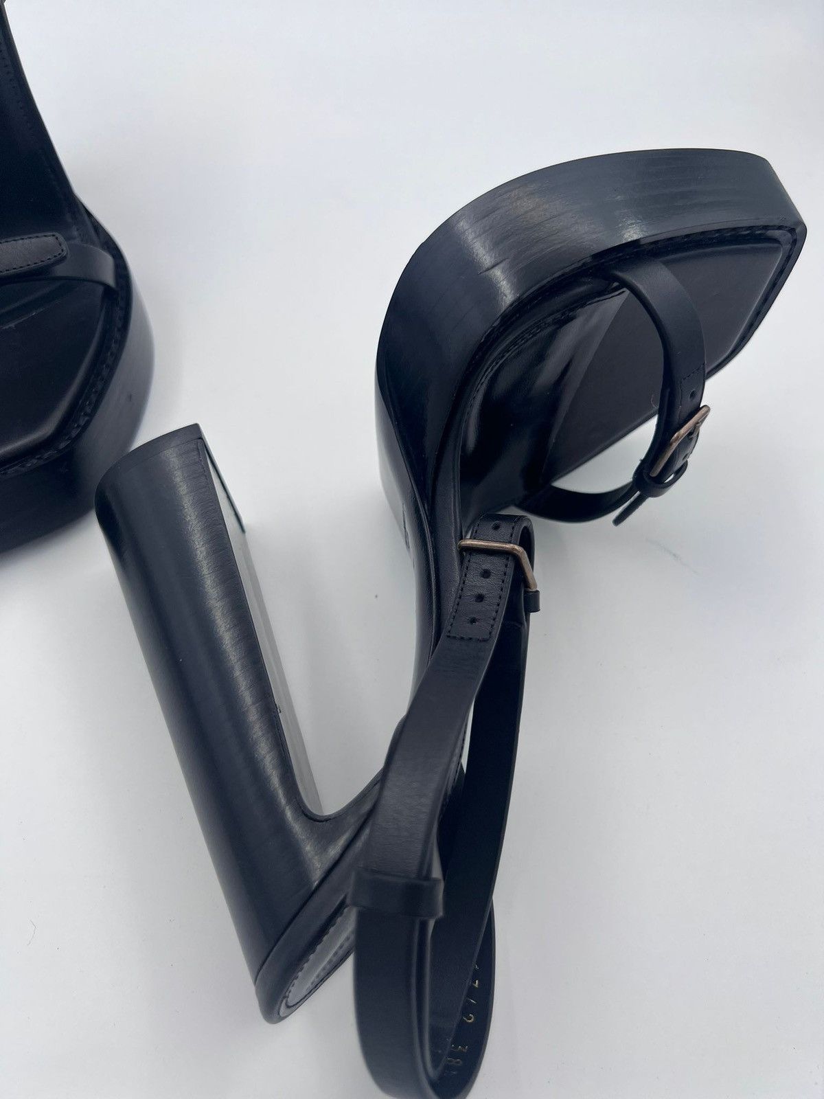 Saint Laurent Paris New Saint Laurent Platz Sandals IT40/ US 10 Size US 10 / IT 40 - 8 Thumbnail