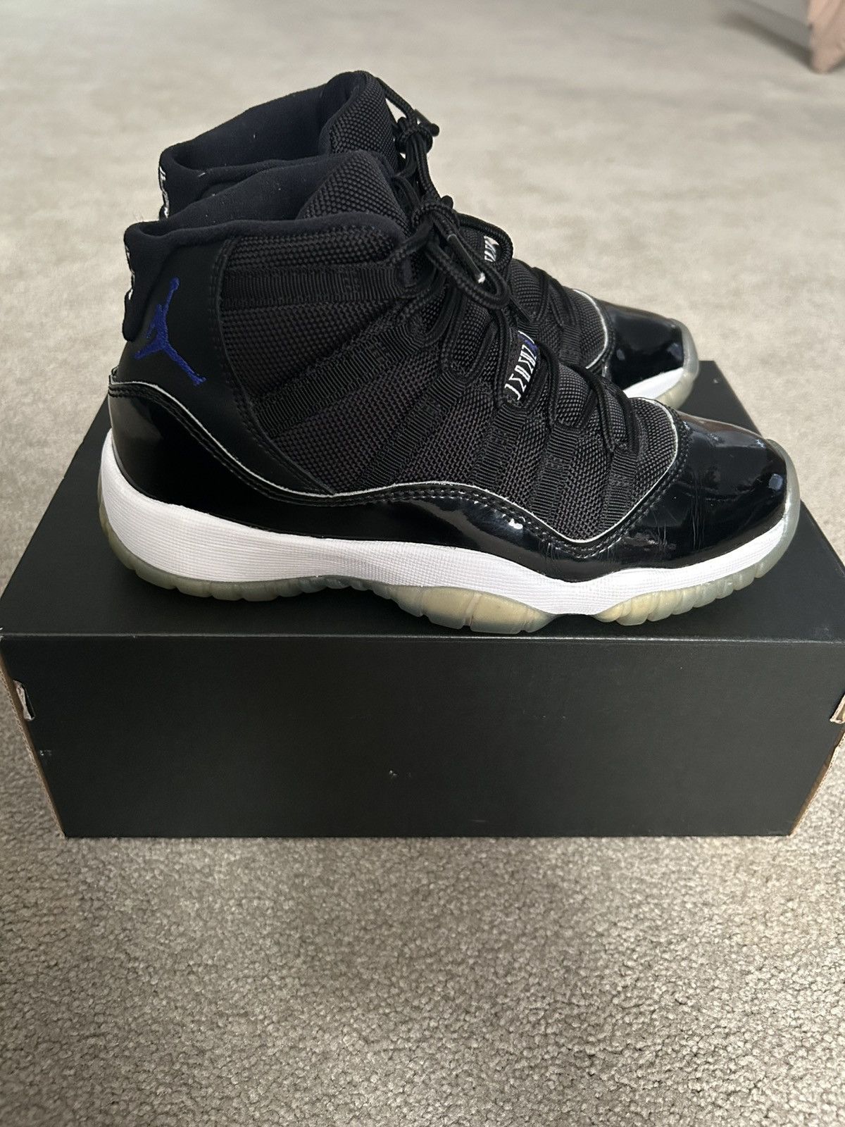 Jordan Brand × Nike Air Jordan 11 Retro Space Jam 3.5Y Size US 5 / IT 35 - 1 Thumbnail