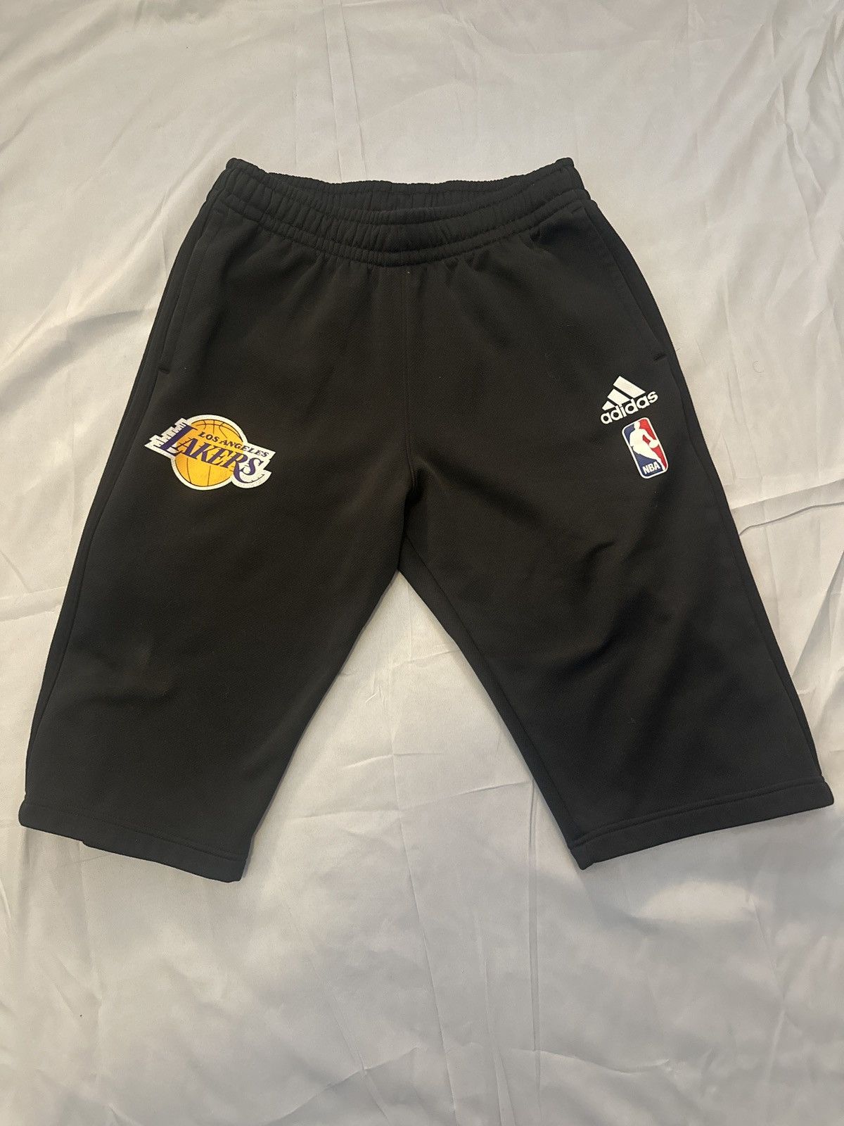 Adidas × NBA Vintage Adidas Los Angeles Lakers over the knee shorts Size US 34 / EU 50 - 1 Thumbnail