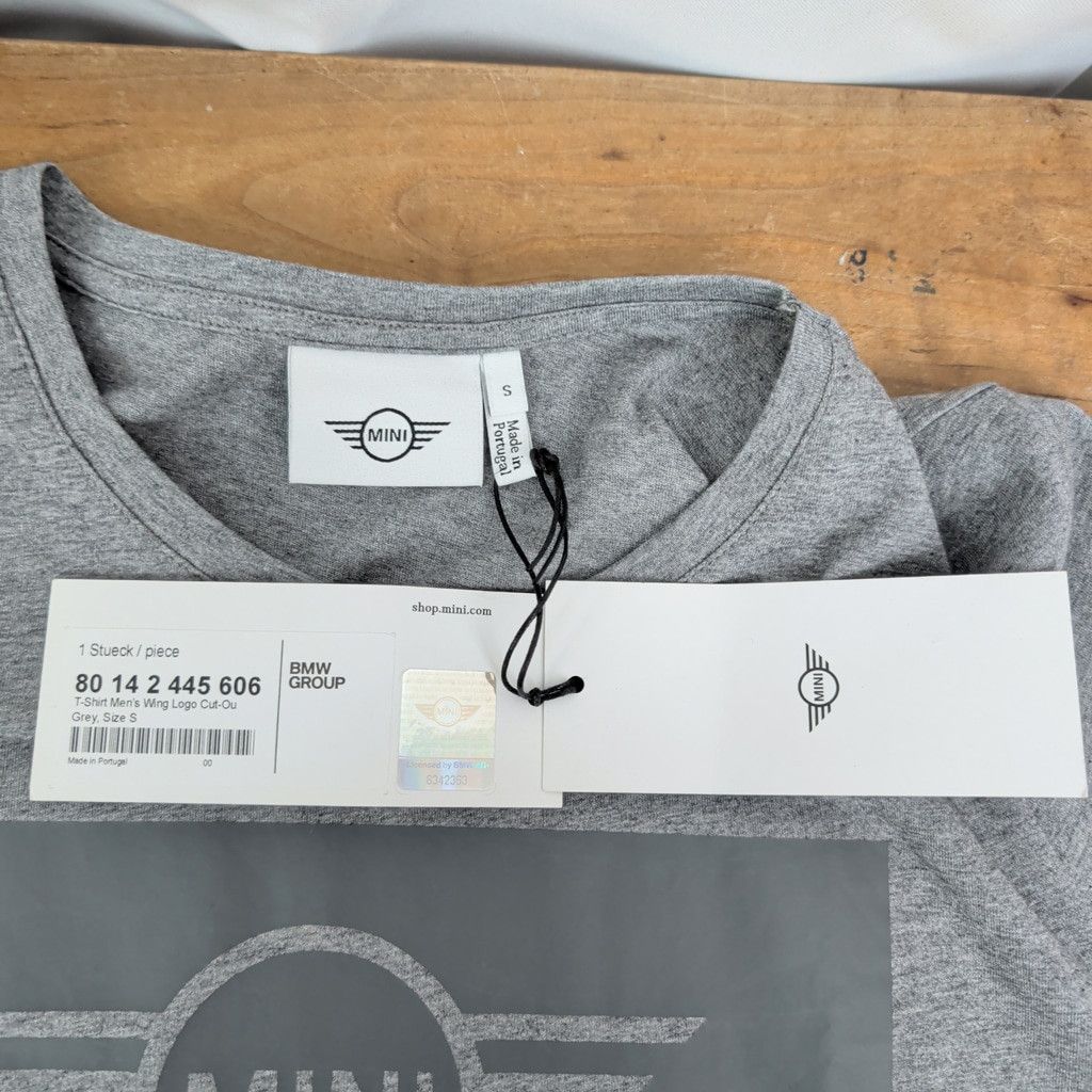 BMW New Portuguese Made Mini Cooper Official T-Shirt Small Size US S / EU 44-46 / 1 - 2 Thumbnail