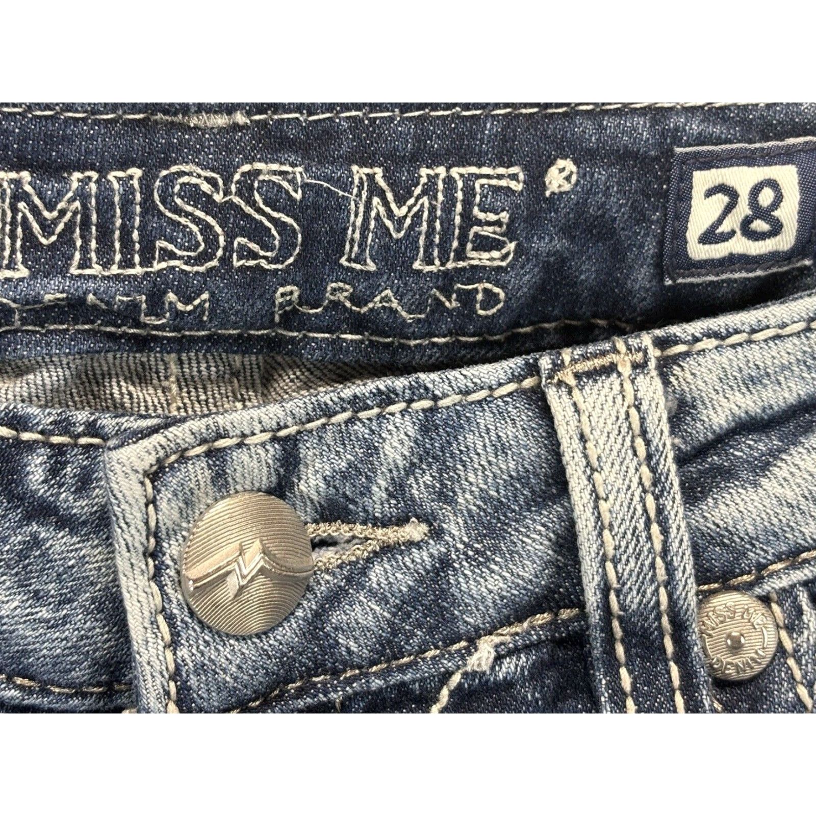 Miss Me Miss Me Bootcut Embroidered Distressed Jeans Women's Size 28 Blue Low Rise Size 28" / US 6 / IT 42 - 4 Thumbnail