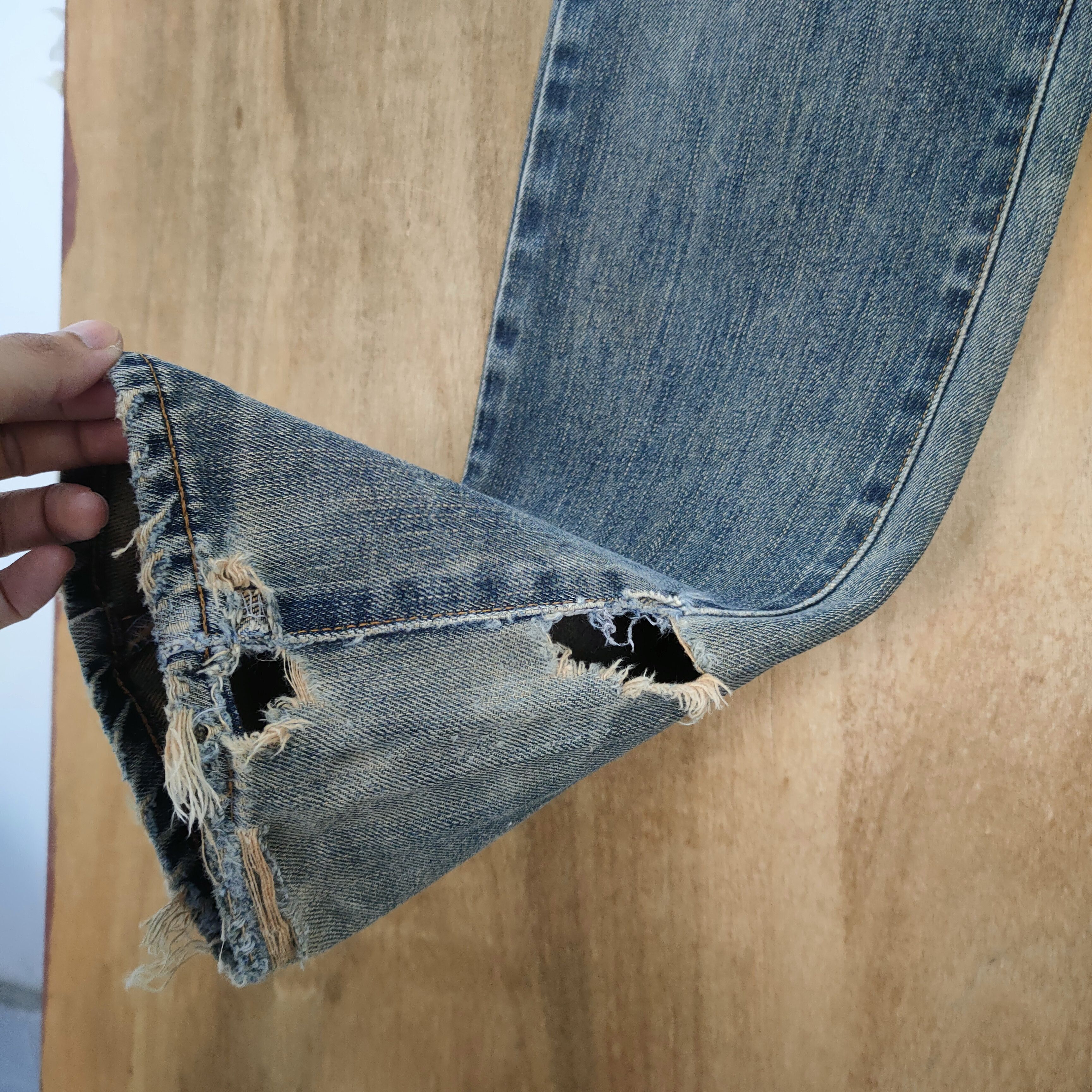 Edwin VINTAGE JAPAN EDWIN DISTRESSED JEANS PANTS Size US 28 / EU 44 - 7 Thumbnail