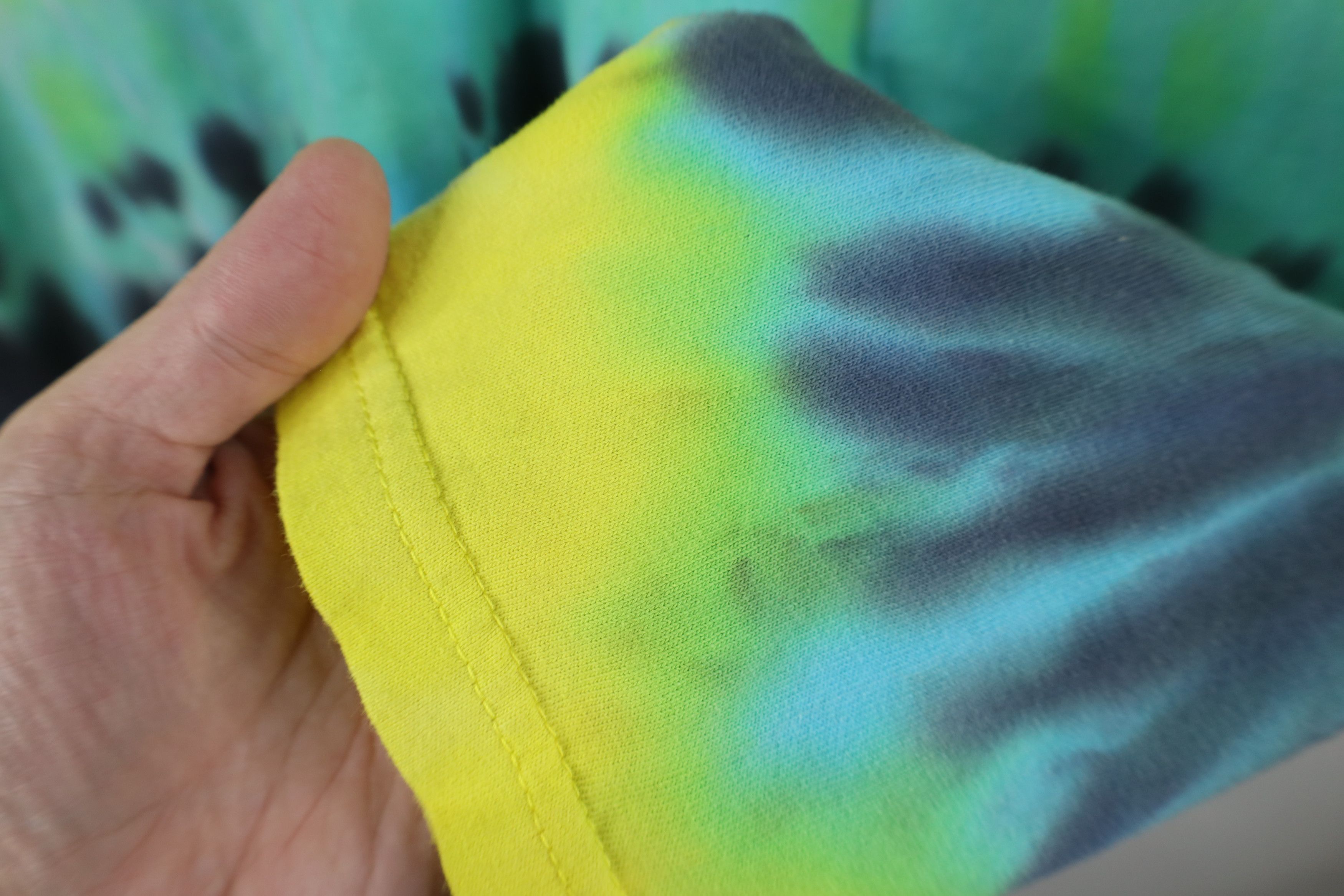Vintage Vintage 90s Streetwear Tie Dye Acid Wash T-Shirt Trippy Size US L / EU 52-54 / 3 - 8 Thumbnail