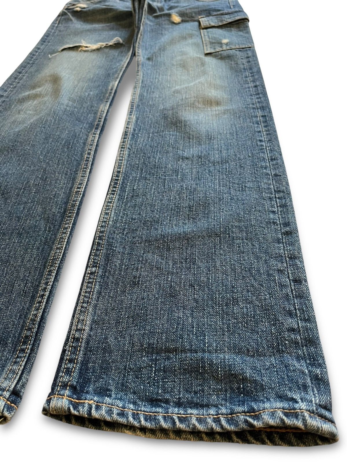 Japanese Brand Vintage Japanese Domingo Blue Wash Distressed Cargo Jeans Size US 31 - 7 Thumbnail