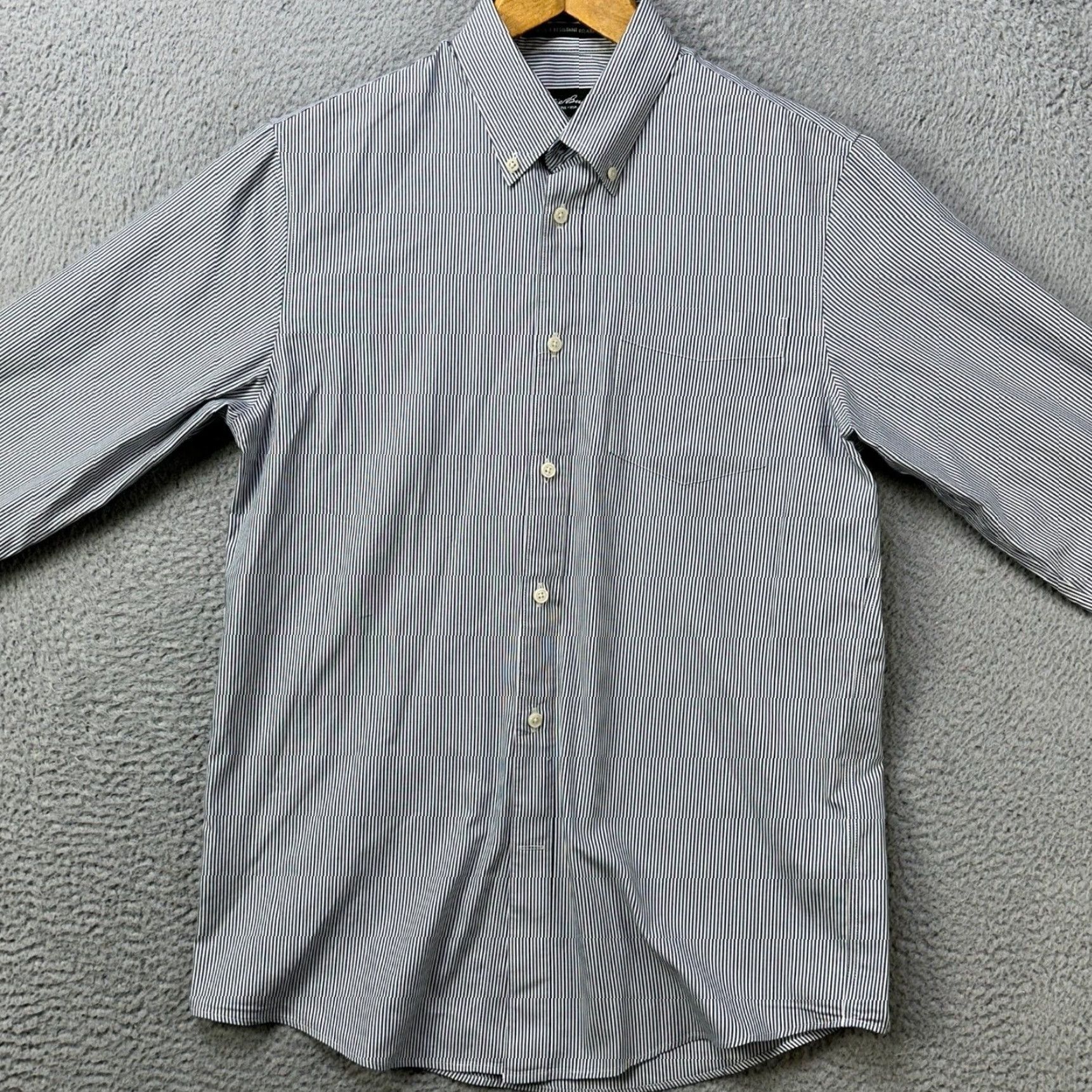 Eddie Bauer Eddie Bauer Mens Small Shirt Button Down Blue White Striped Pocket Authentic EUC Size US S / EU 44-46 / 1 - 2 Thumbnail