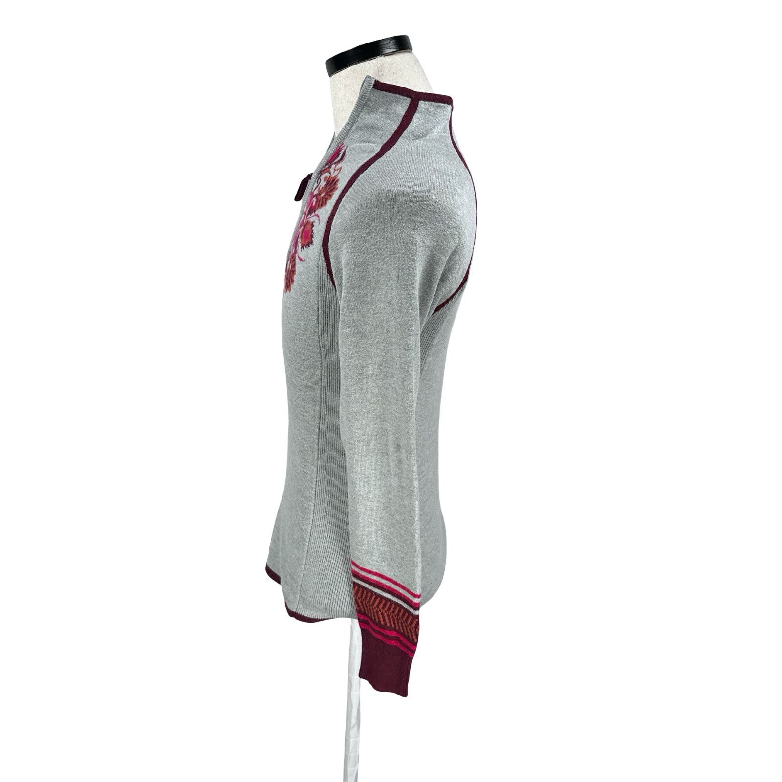 Athleta Athleta Sweater Women XS Gray Nordic Floral Knit Ski Snows Size XS / US 0-2 / IT 36-38 - 3 Thumbnail