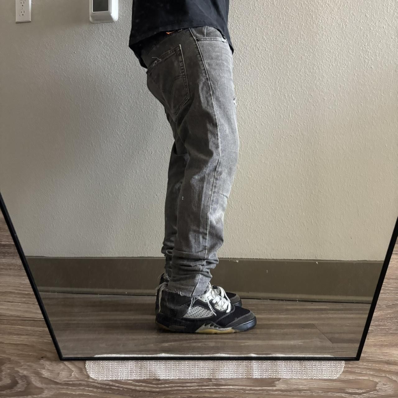 Levi's Crazy Vintage Y2K/2000s Grunge Faded Levis Distressed Skinny Denim Jeans! 33x29 Size US 32 / EU 48 - 2 Thumbnail
