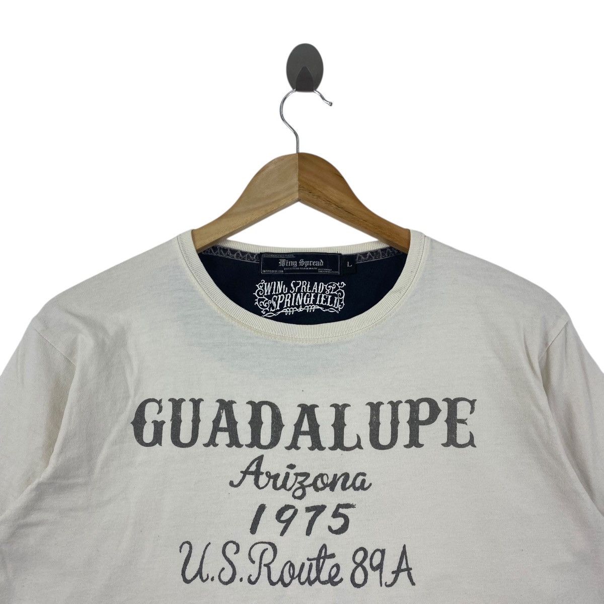 Japanese Brand Wing Spread Tee Shirt Big Logo Bunkers Motel Arizona Skull Size US L / EU 52-54 / 3 - 2 Thumbnail