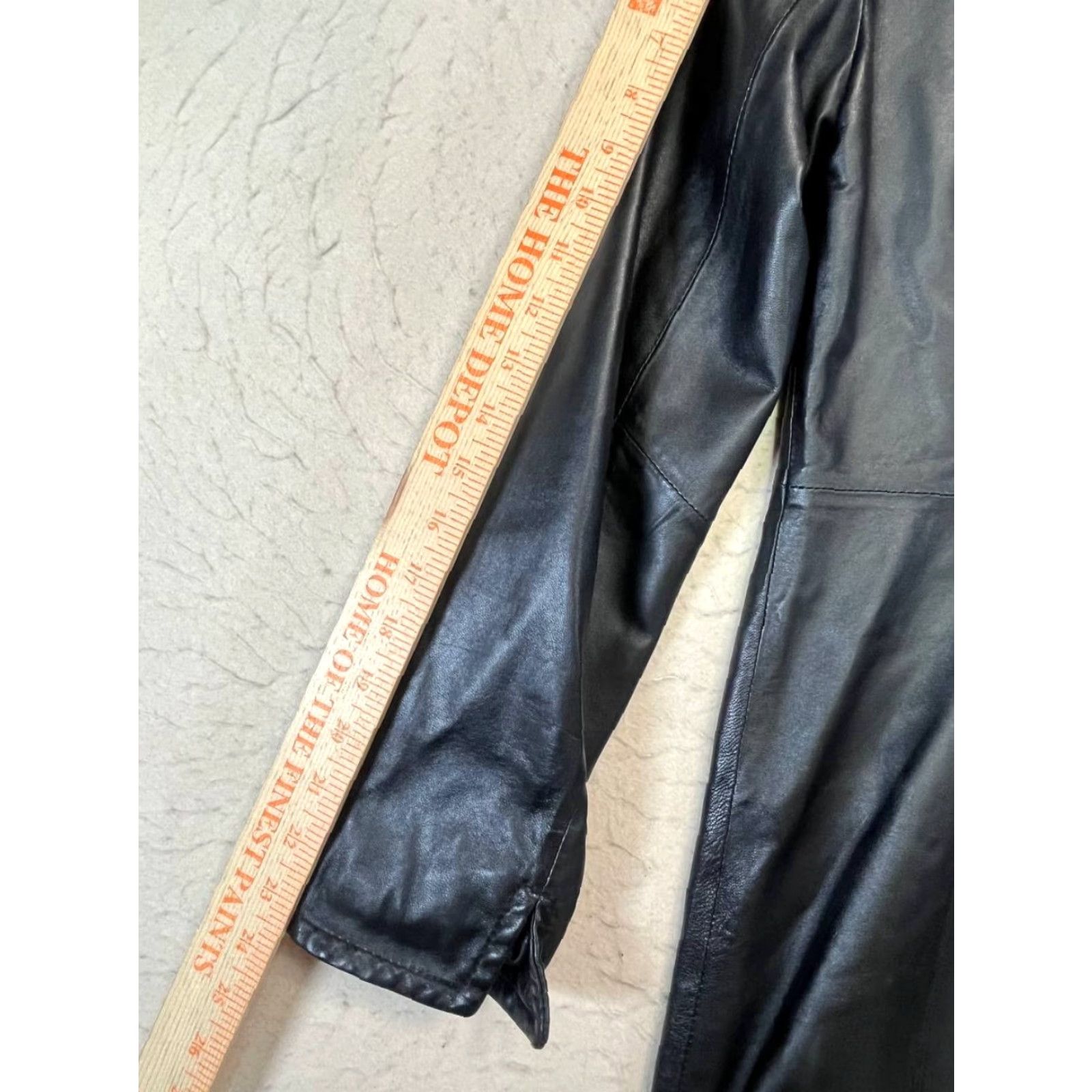 Ellen Tracy Ellen Tracy Jacket Women XS Black Leather Long Coat Zip Overcoat Classic Fall Winter Long Coat Women XS Leather Jacket Black Ellen Tracy Size XS / US 0-2 / IT 36-38 - 4 Thumbnail