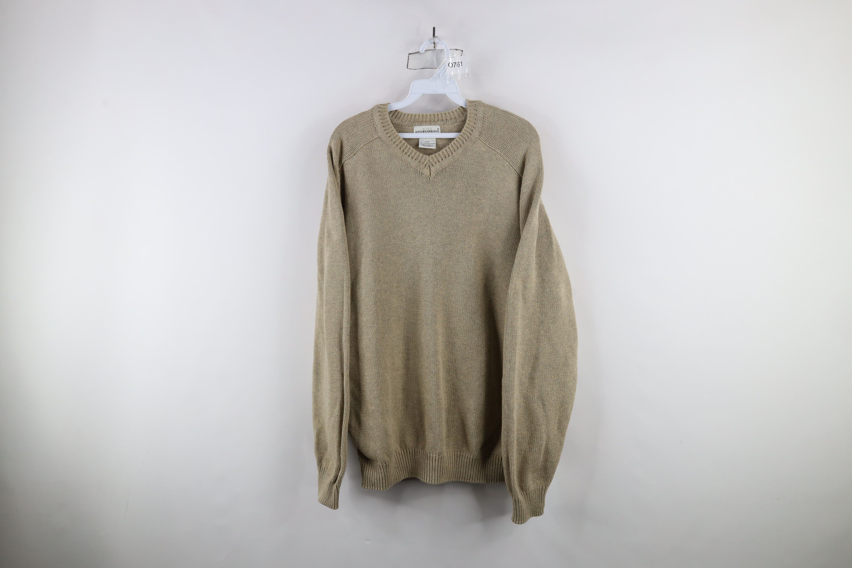 Vintage Vintage 90s Streetwear Cotton Knit V-Neck Sweater Beige Size US L / EU 52-54 / 3 - 1 Thumbnail
