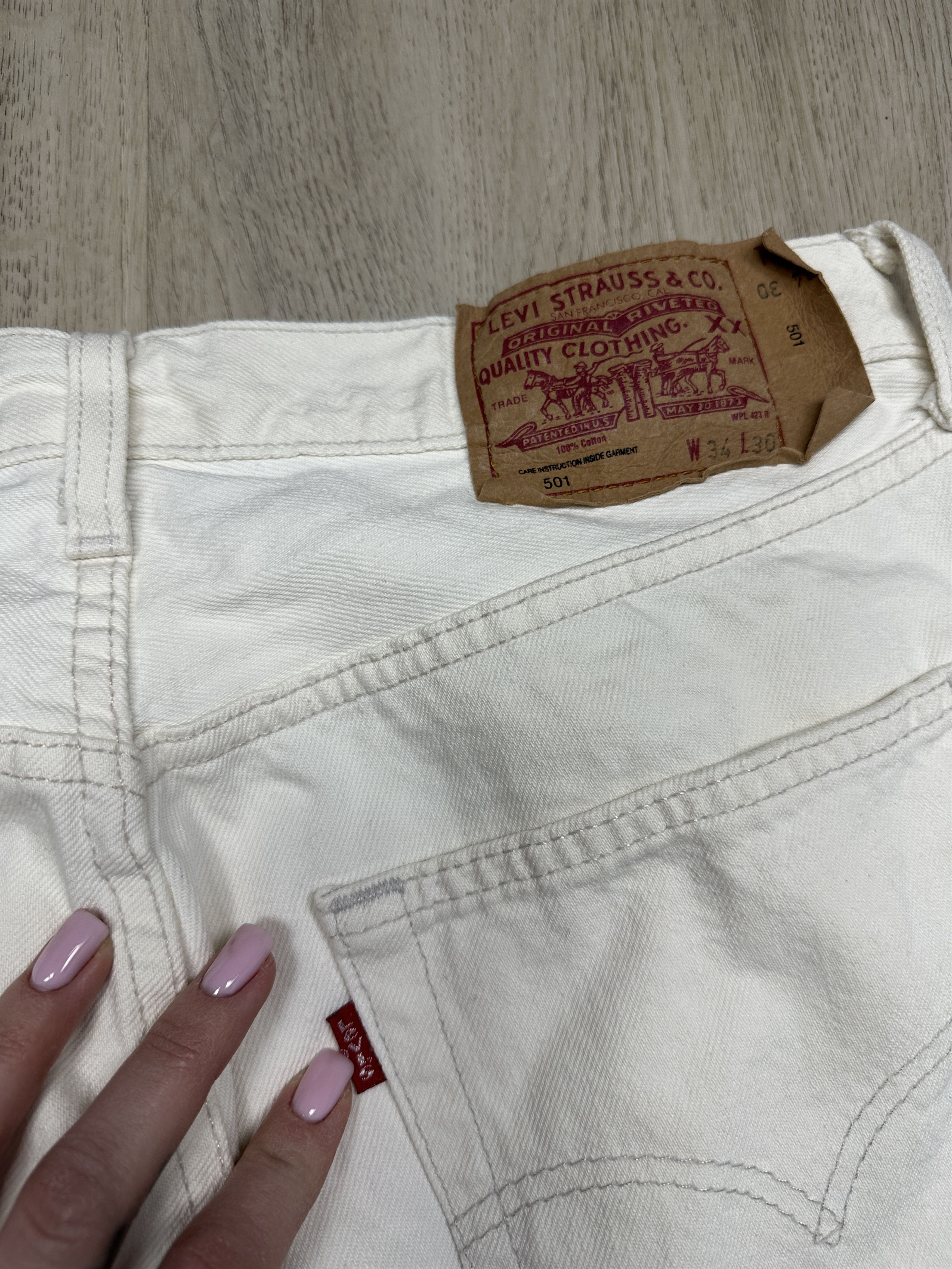 Levi's Levi's 501 90s Vintage White Denim Pants Jeans Size US 34 / EU 50 - 2 Thumbnail