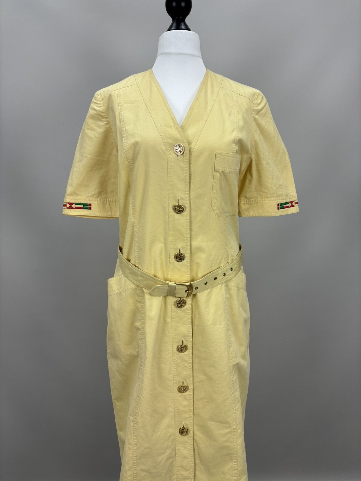 Womens vintage dresses Givenchy Size 40 Color Yellow
