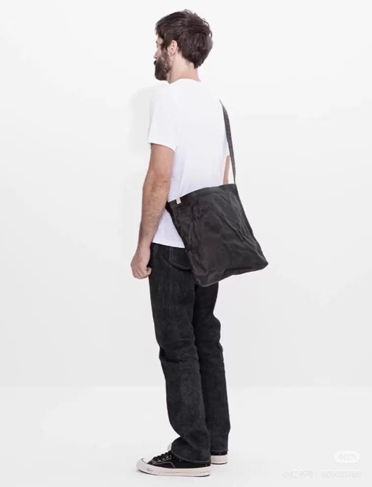 Vintage VISVIM RECORD BAG DMGD IT VEG.H black good cond no acc Size ONE SIZE - 6 Thumbnail