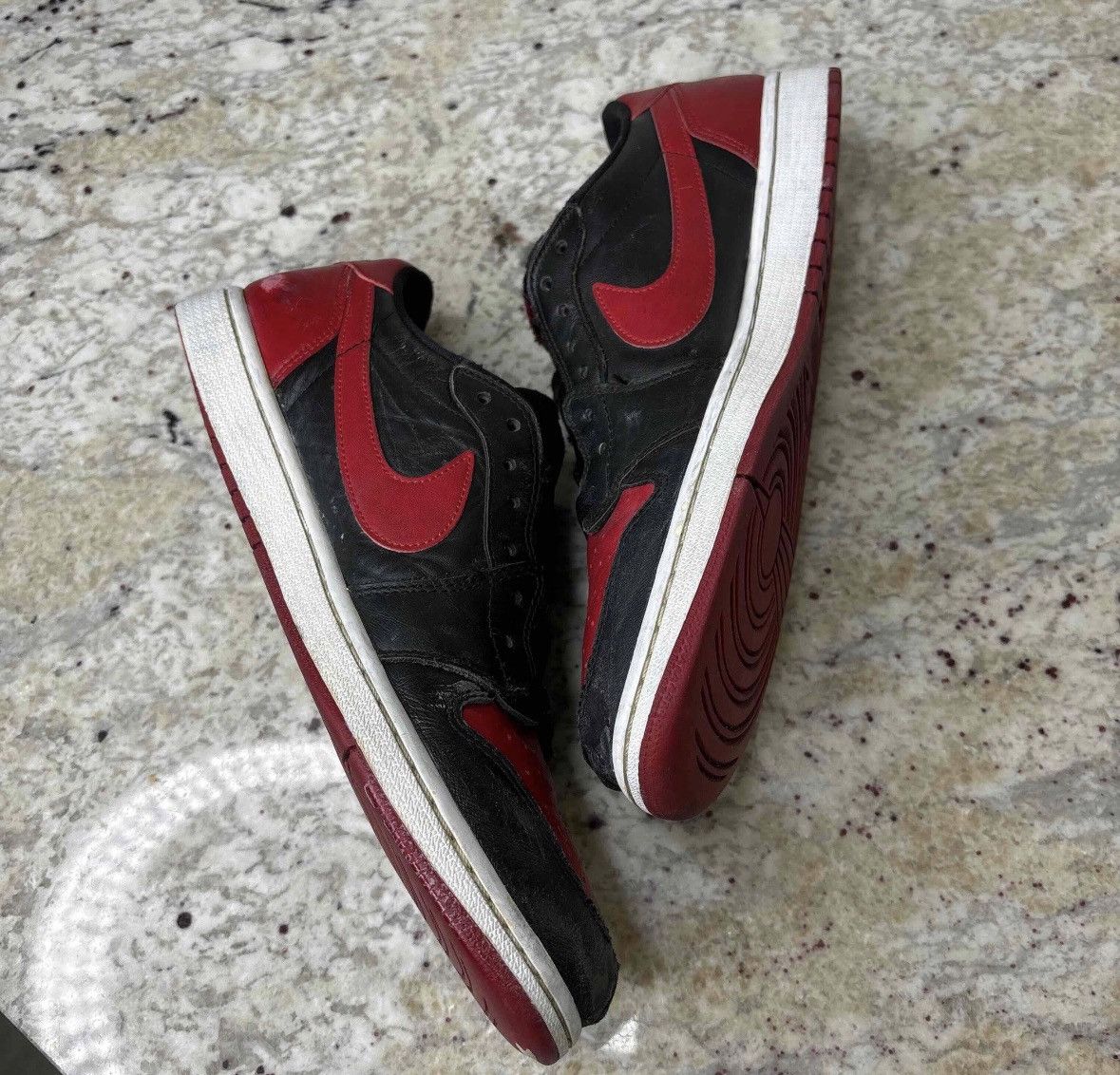 Jordan Brand Size 11.5-Jordan 1 Low OG Bred (2015) Very Worn No Box Size US 11.5 / EU 44-45 - 7 Thumbnail