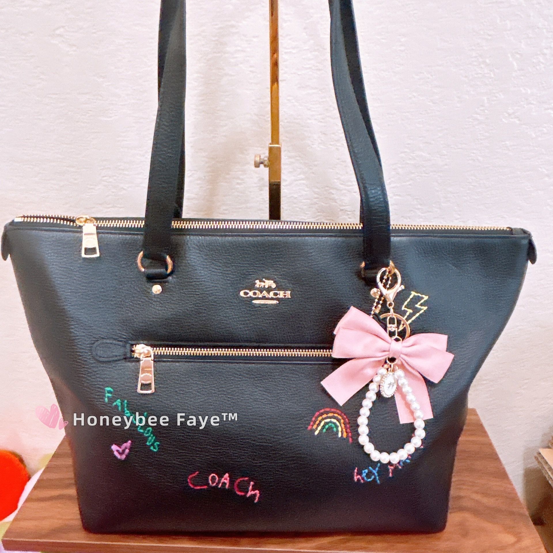 Coach NWT Coach C8365 Gallery Tote With Diary Embroidery Size ONE SIZE - 2 Thumbnail