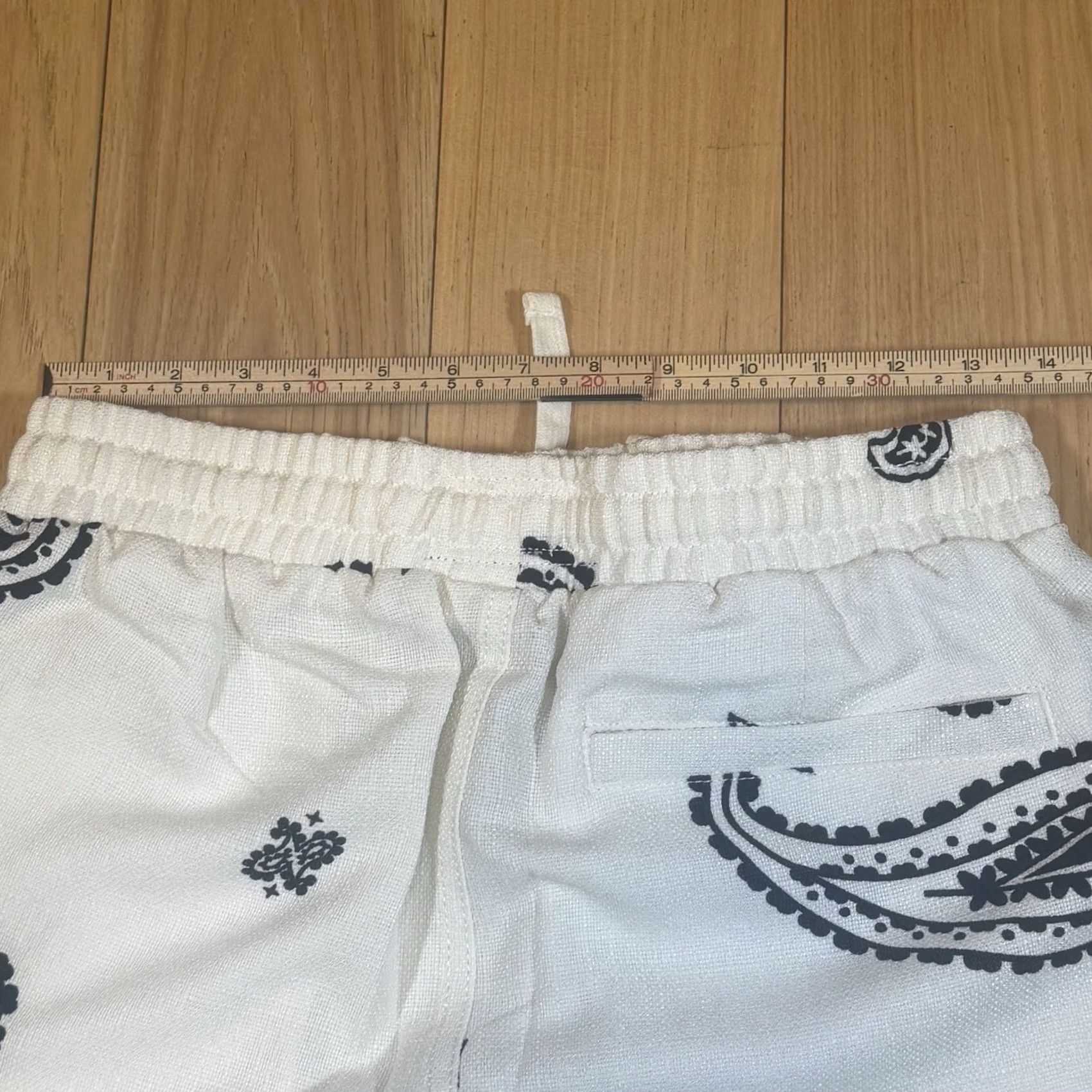 Vintage Malibu Bermuda Shorts Men’s Small Ivory Polyester Textured Linen Look Fabric Short Pants Size US 29 - 7 Thumbnail