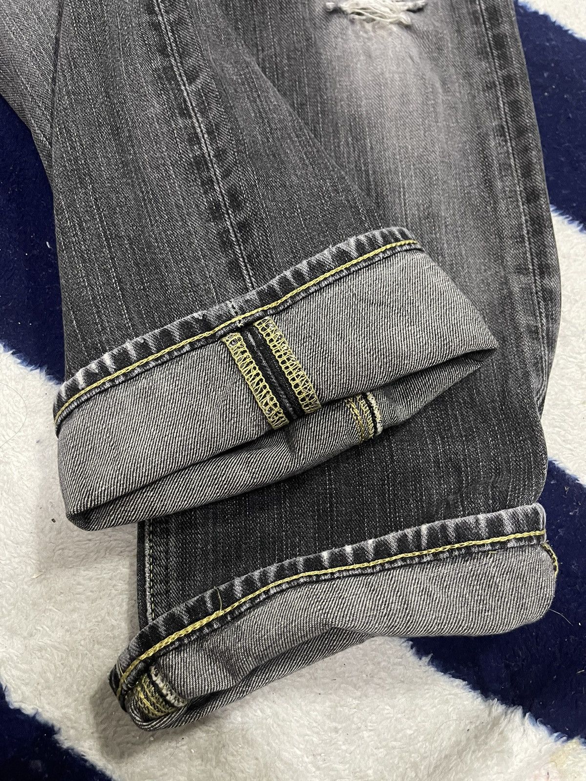Lee Rider Distressed Jeans (13)
