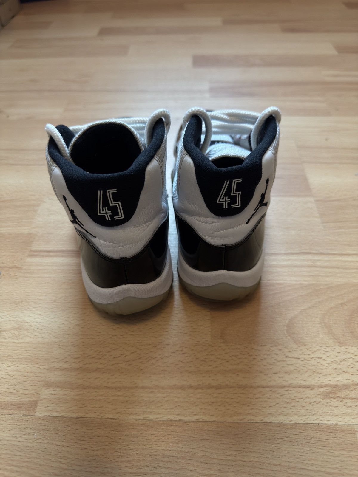 Jordan Brand Air Jordan 11 Concord Size US 8 / EU 41 - 5 Thumbnail