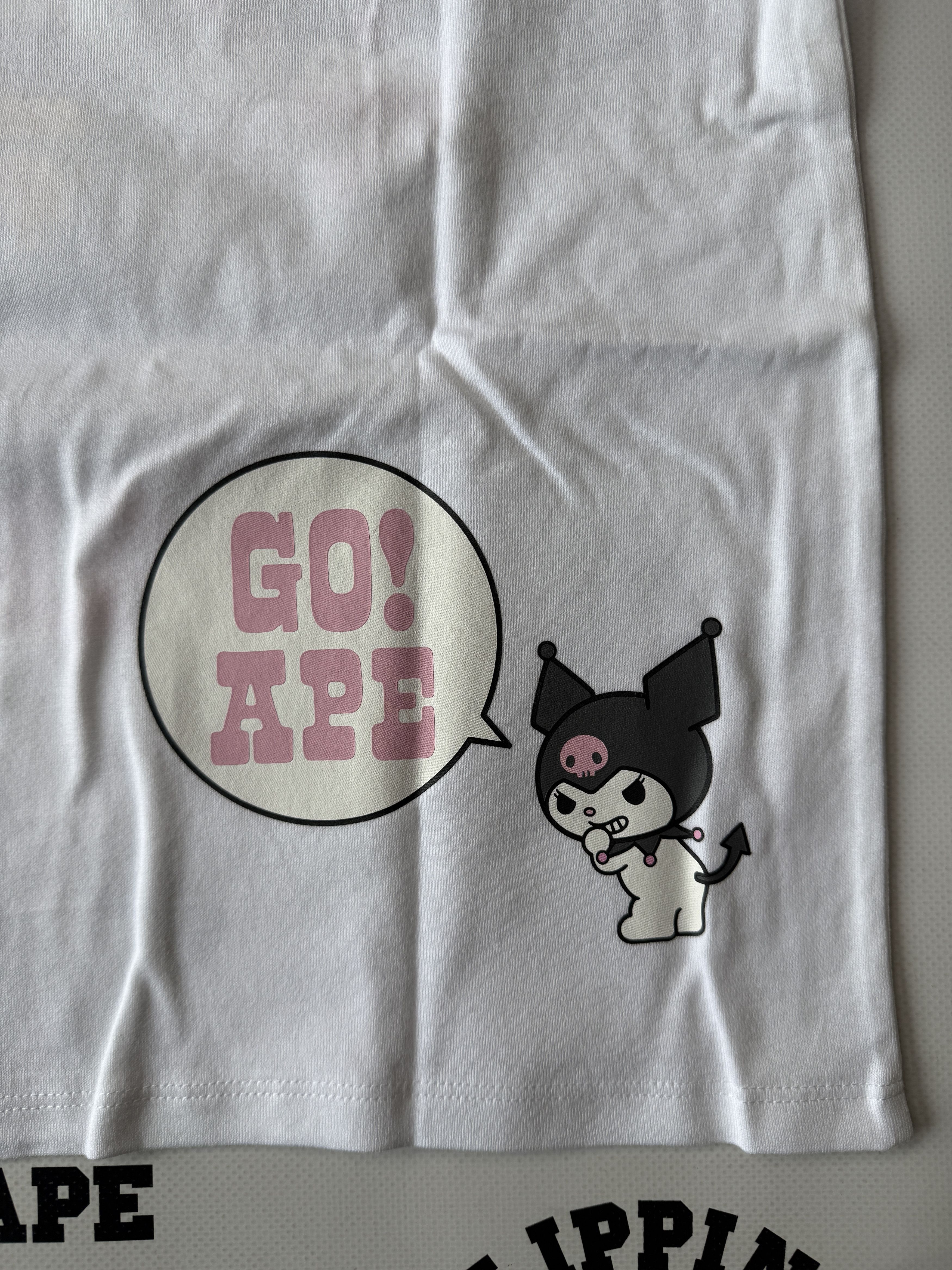 Bape BAPE X KUROMI COLLEGE MINI TEE LADIES Size S / US 4 / IT 40 - 4 Thumbnail