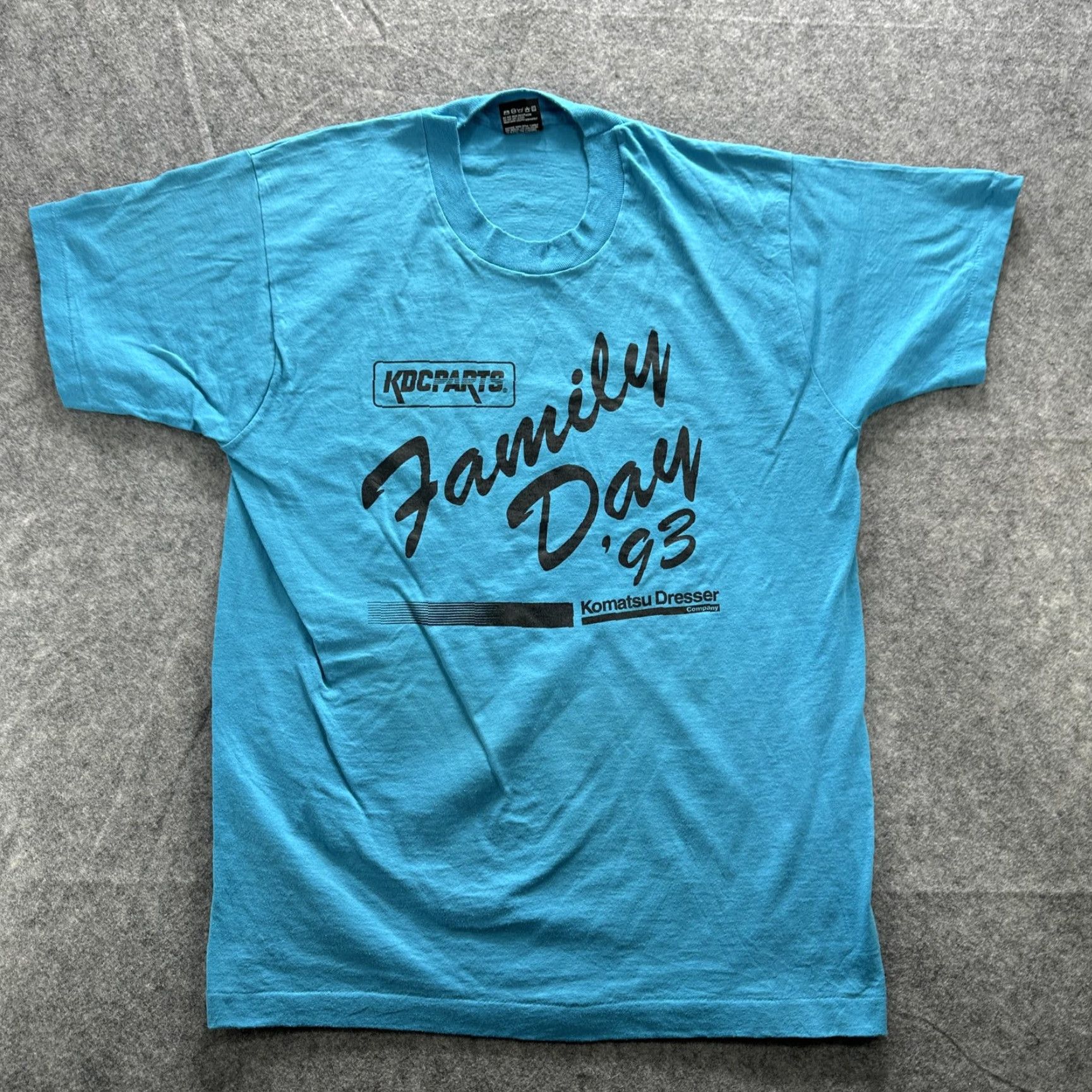 Fruit Of The Loom VINTAGE Komatsu Dresser Family Day Shirt Mens Large Blue 90s KDC Parts 1993 Size US L / EU 52-54 / 3 - 2 Thumbnail