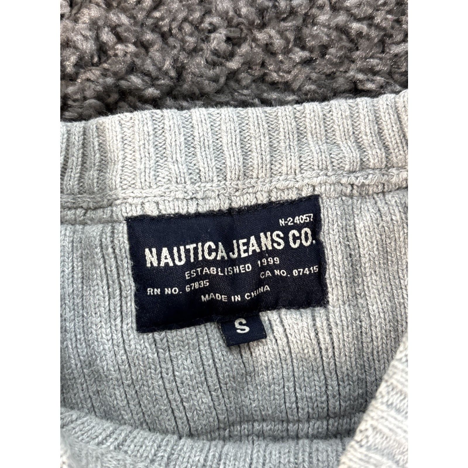 Nautica VINTAGE Nautica Commando Sweater Mens Small Gray 100% Cotton Patches Crew Neck Size US S / EU 44-46 / 1 - 4 Thumbnail