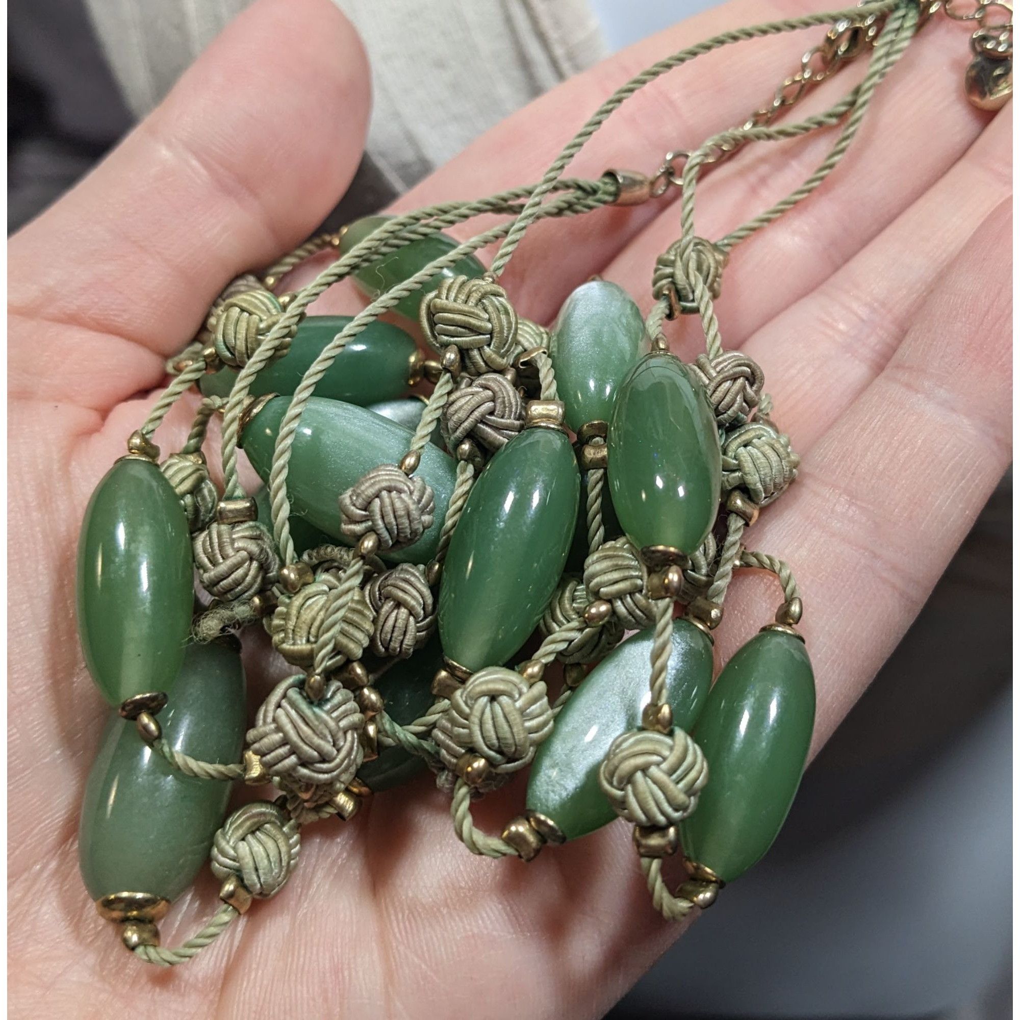 Liz Claiborne Vintage Liz Claiborne Green Moonglow Lucite Layered Knotted Size ONE SIZE - 3 Thumbnail