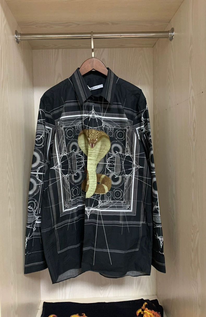 Givenchy Cobra Print Long Sleeve Shirt-2508