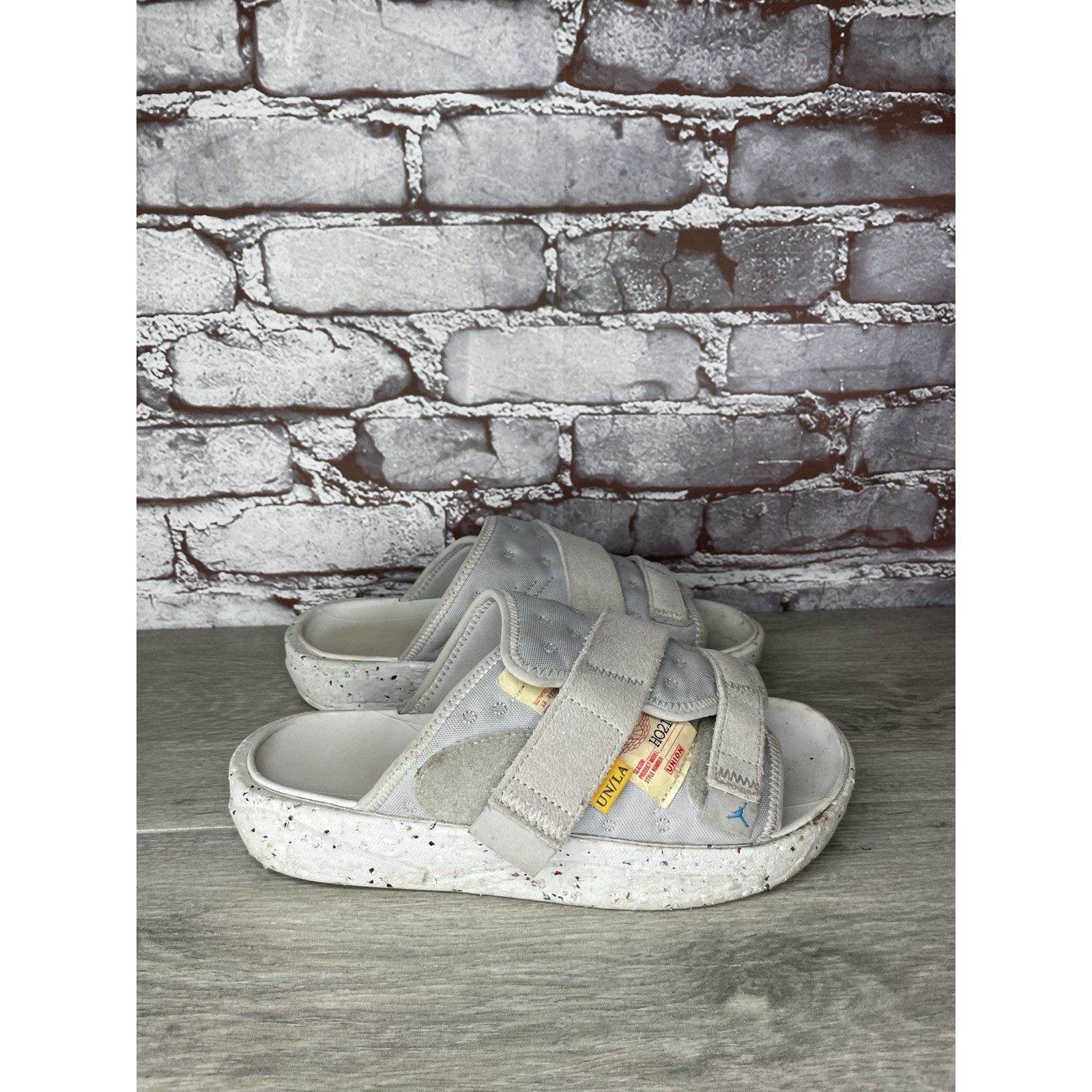 Jordan Brand Air Jordan Crater SP Union LA Grey Slide Strap Sandals Men 7 Size US 7 / EU 40 - 15 Thumbnail