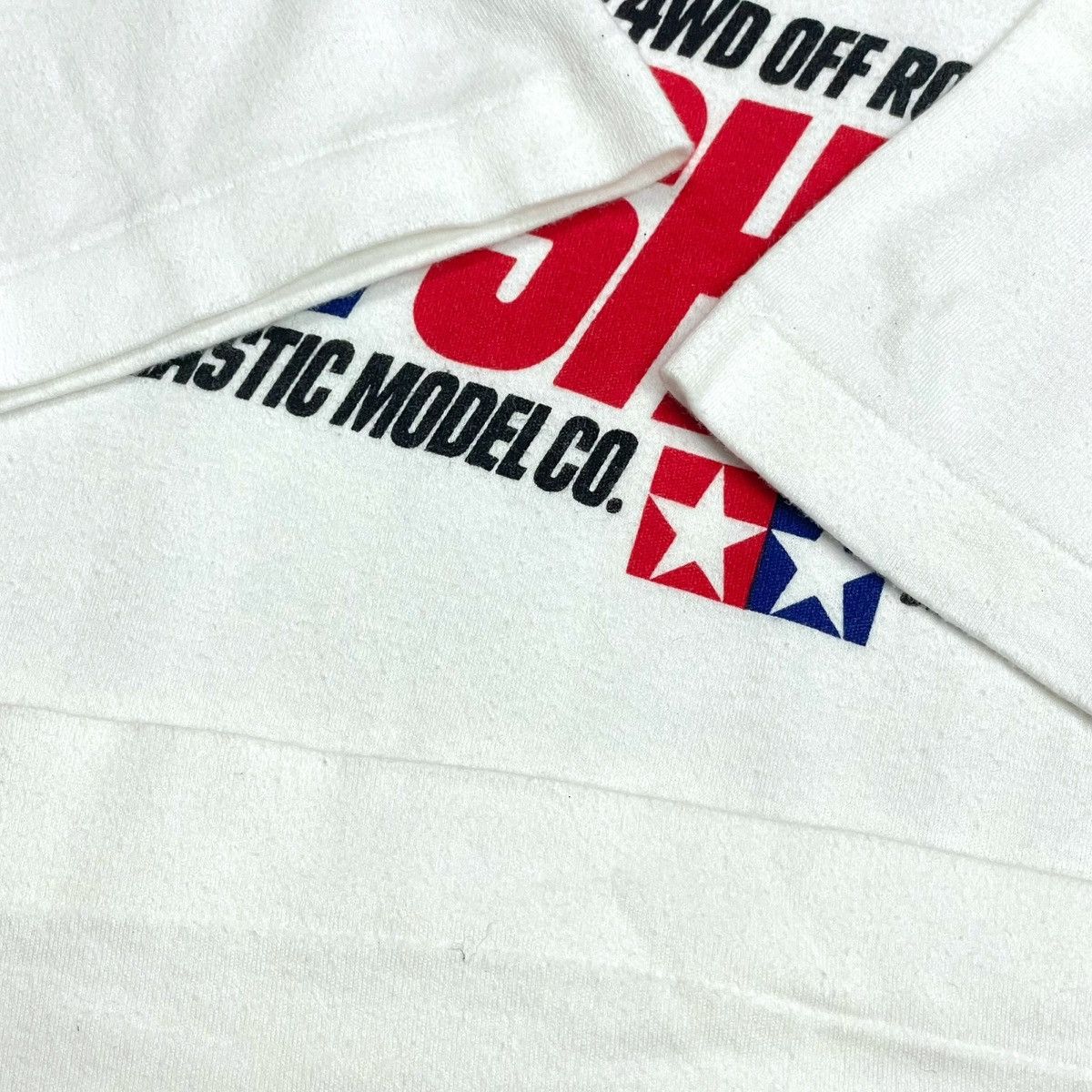 Japanese Brand Vintage 80's Tamiya Plastic Model "HOT SHOT" Tee Size US M / EU 48-50 / 2 - 5 Thumbnail