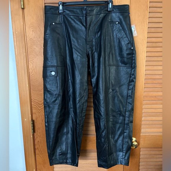 Other Anthropologie Faux Leather Utility Cargo Pants Size 16w flaw Size 38" / US 16 / IT 52 - 2 Thumbnail