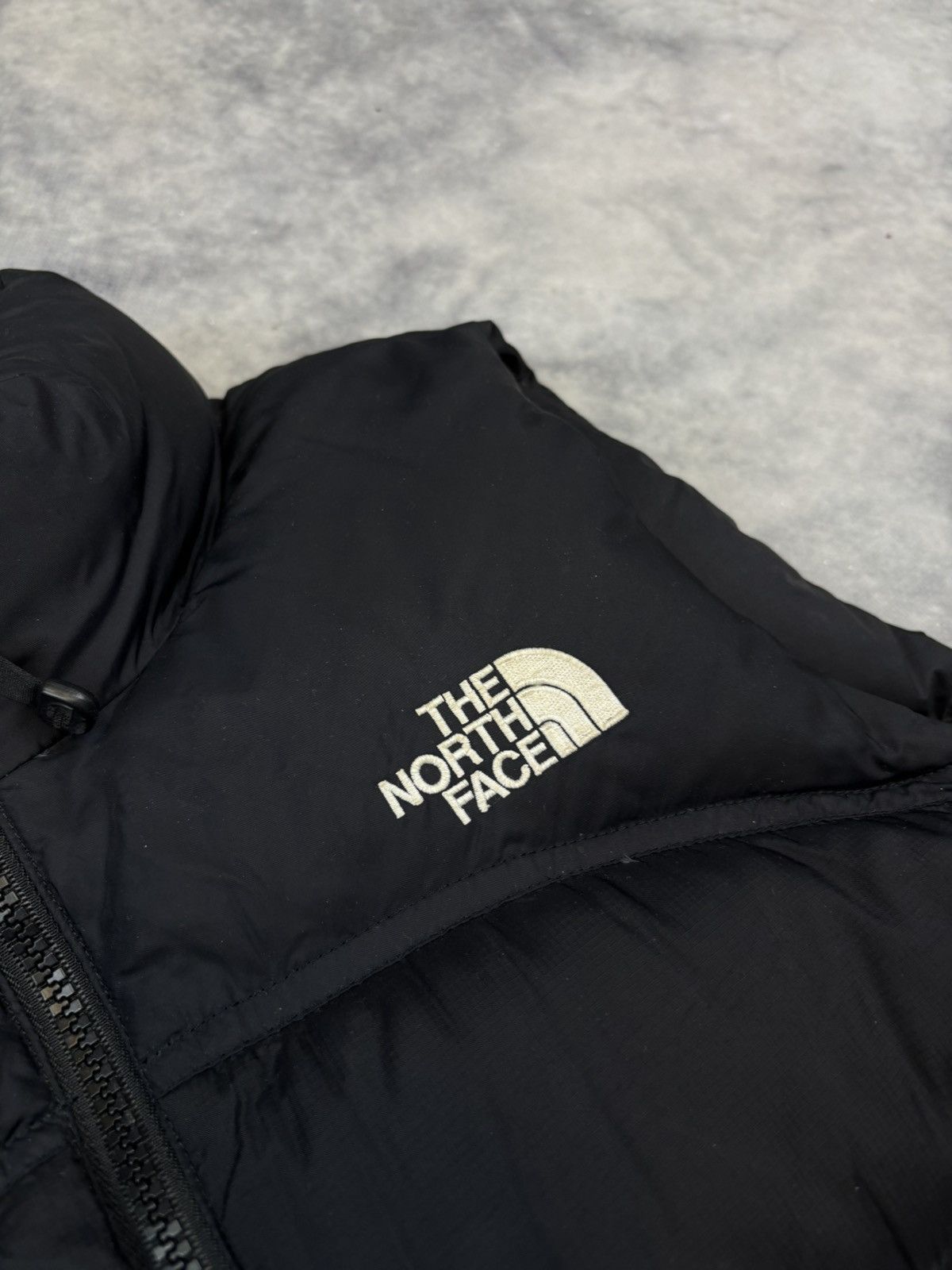 The North Face TNF The North Face Down Vest Puffer Streetwear Black Outdoor Size S / US 4 / IT 40 - 3 Thumbnail