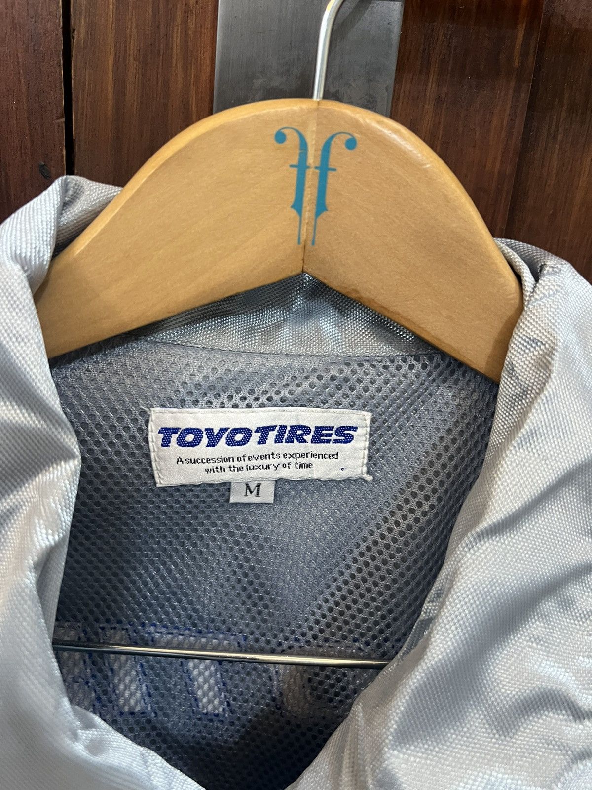 Japanese Brand Toyotires Windbreaker Jacket Size US M / EU 48-50 / 2 - 5 Thumbnail