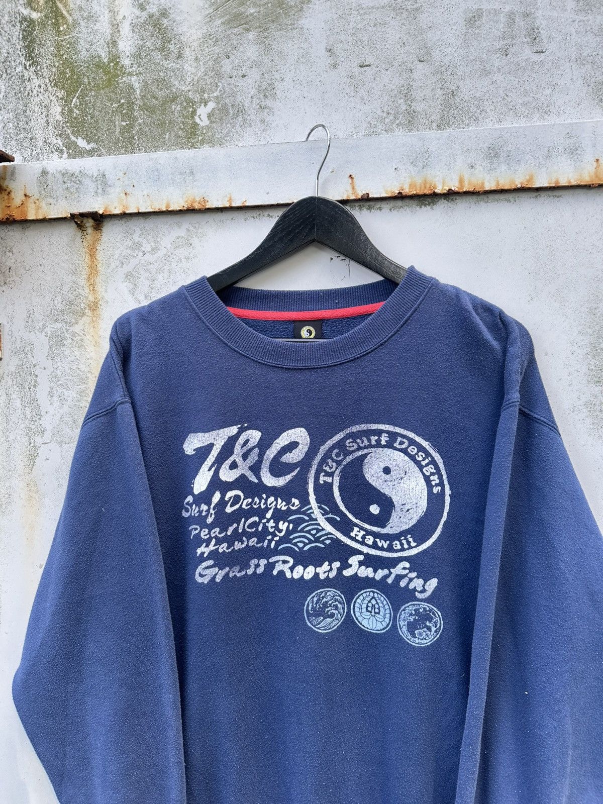 Vintage 👹Vintage T&C Surf Design Hawaii Crewneck Size US L / EU 52-54 / 3 - 4 Thumbnail