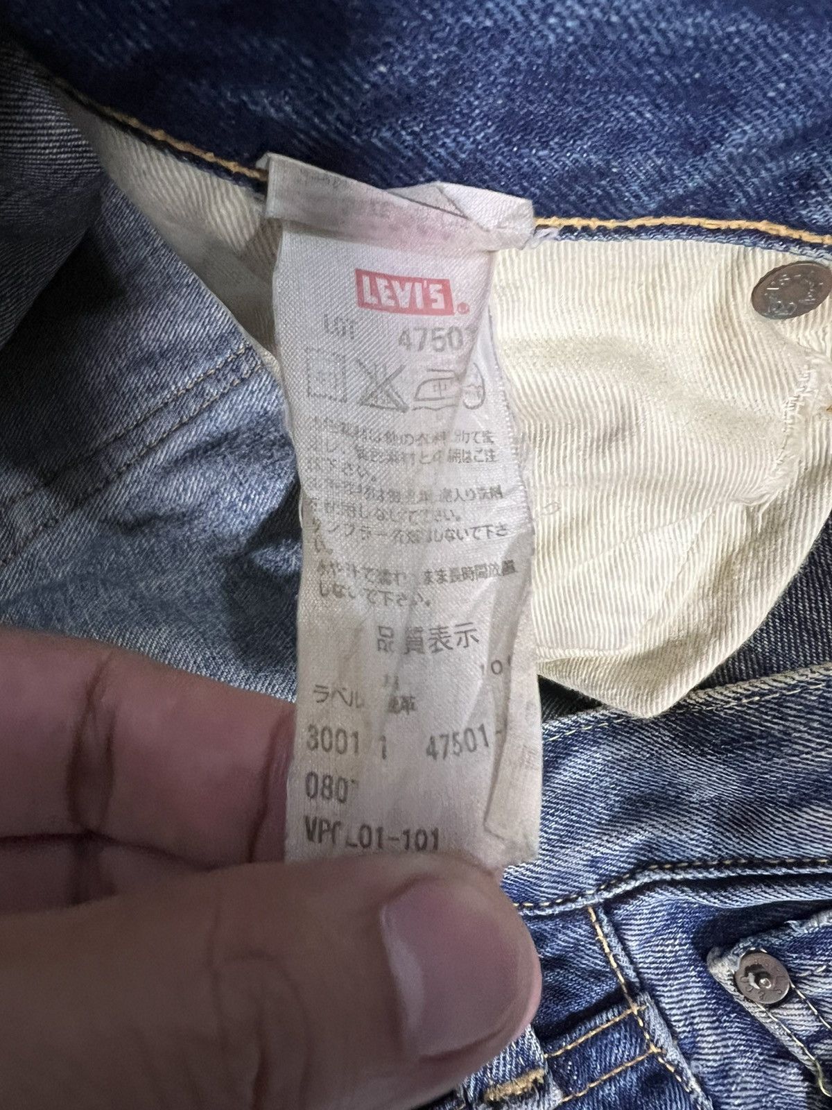 Levi's Vintage Levi’s 501xx Big E Selvedge Distressed Jean Size US 33 - 20 Thumbnail