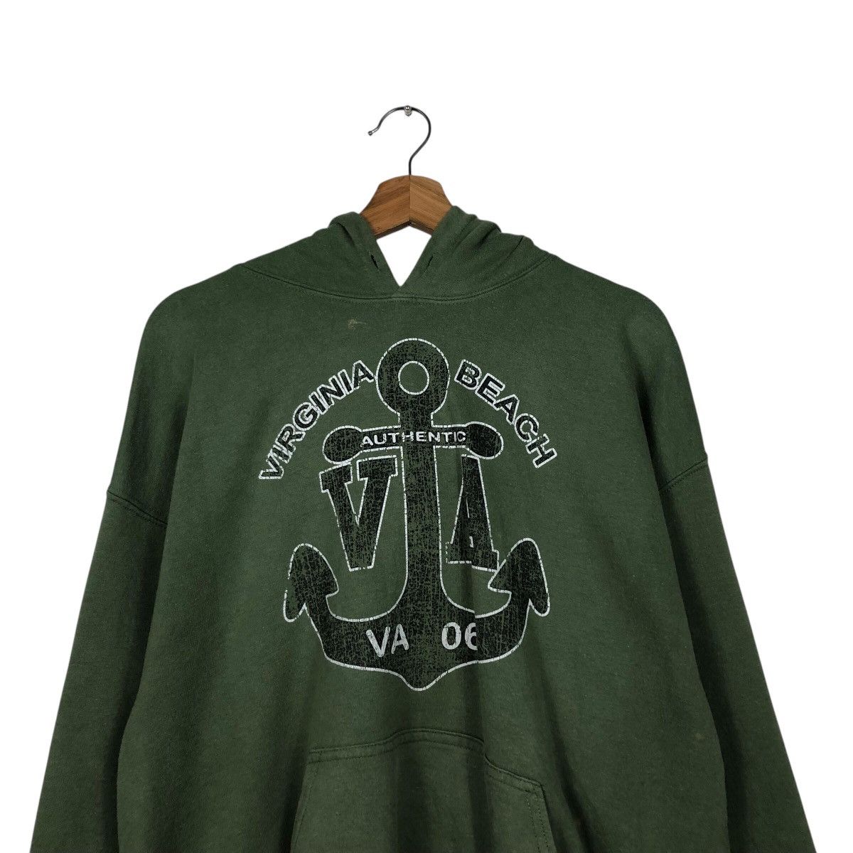 Japanese Brand 📌Vintage Hoodie Pull Over Virginia Beach Spell Out Big Logo Size US L / EU 52-54 / 3 - 14 Thumbnail